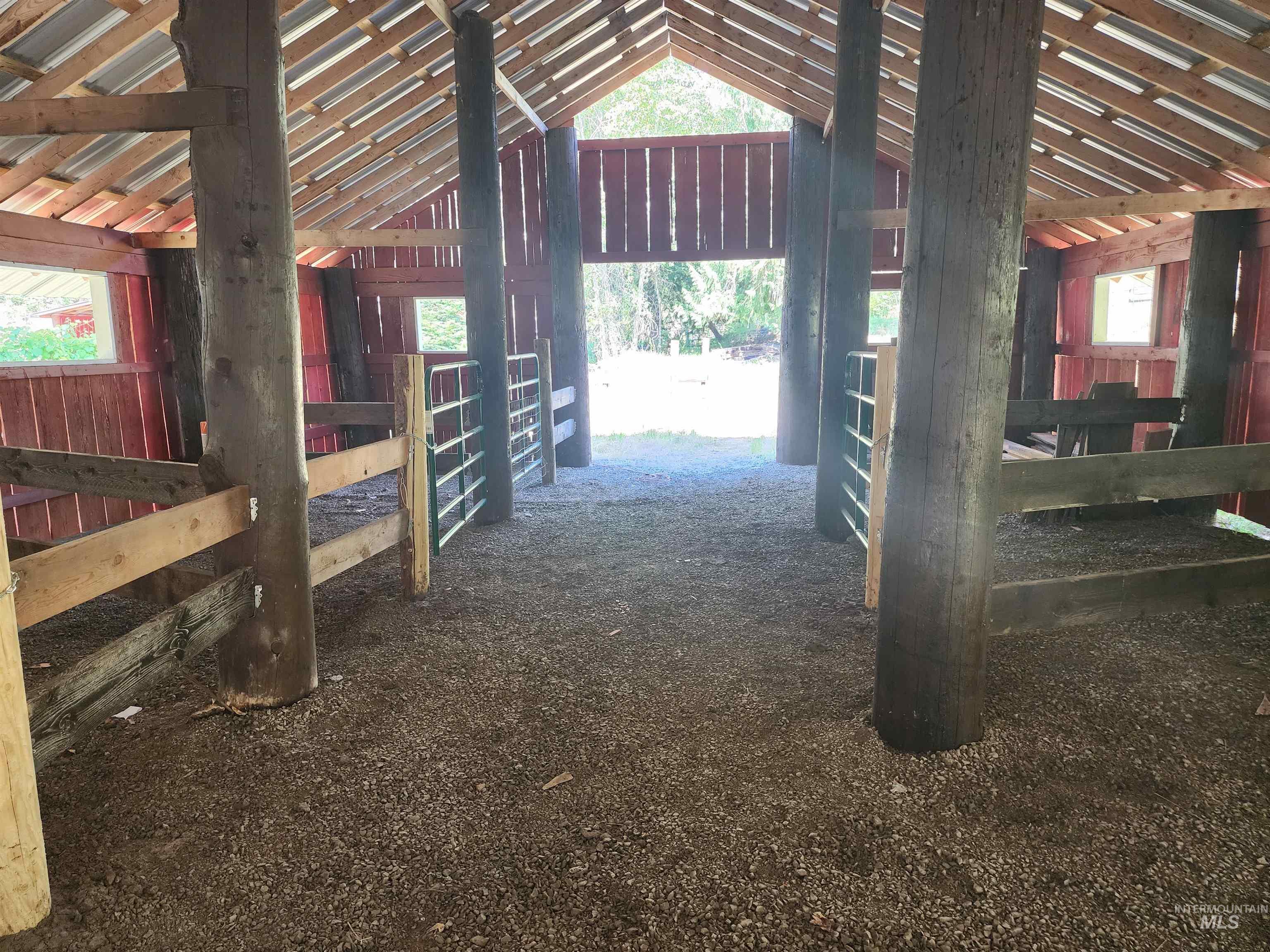 126 Shira Road, Clearwater, Idaho 83552, 3 Bedrooms, 2 Bathrooms, Residential For Sale, Price $499,000, 98884141