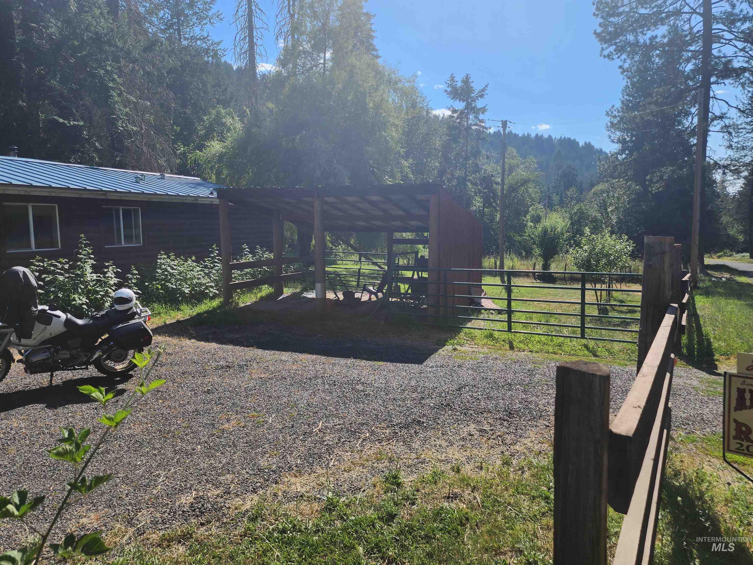 126 Shira Road, Clearwater, Idaho 83552, 3 Bedrooms, 2 Bathrooms, Residential For Sale, Price $499,000, 98884141