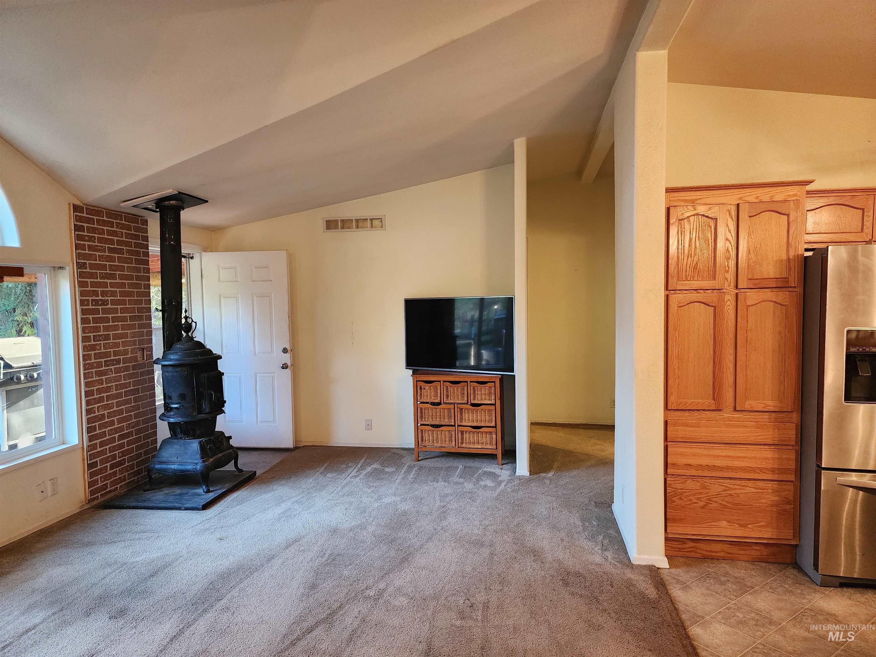 126 Shira Road, Clearwater, Idaho 83552, 3 Bedrooms, 2 Bathrooms, Residential For Sale, Price $499,000, 98884141