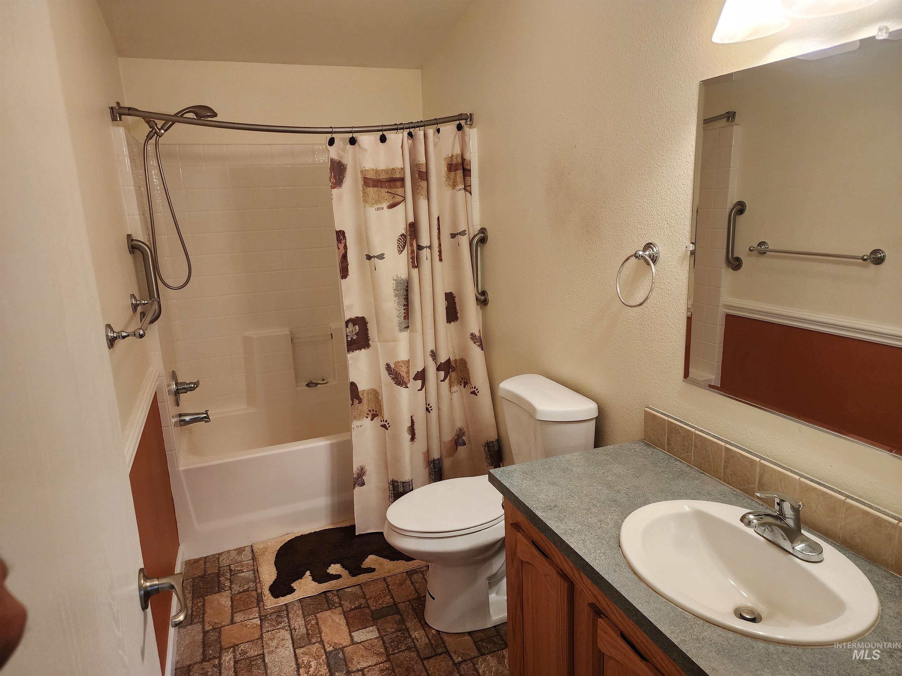 126 Shira Road, Clearwater, Idaho 83552, 3 Bedrooms, 2 Bathrooms, Residential For Sale, Price $499,000, 98884141