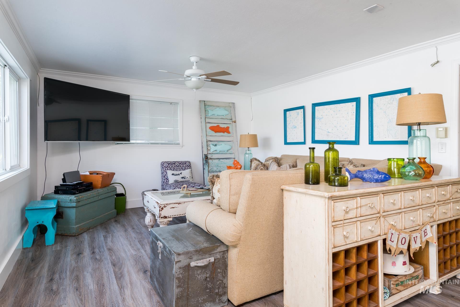 44 Bell Rapids Road, Hagerman, Idaho 83332-0018, 3 Bedrooms, 2 Bathrooms, Residential For Sale, Price $1,350,000,MLS 98887969