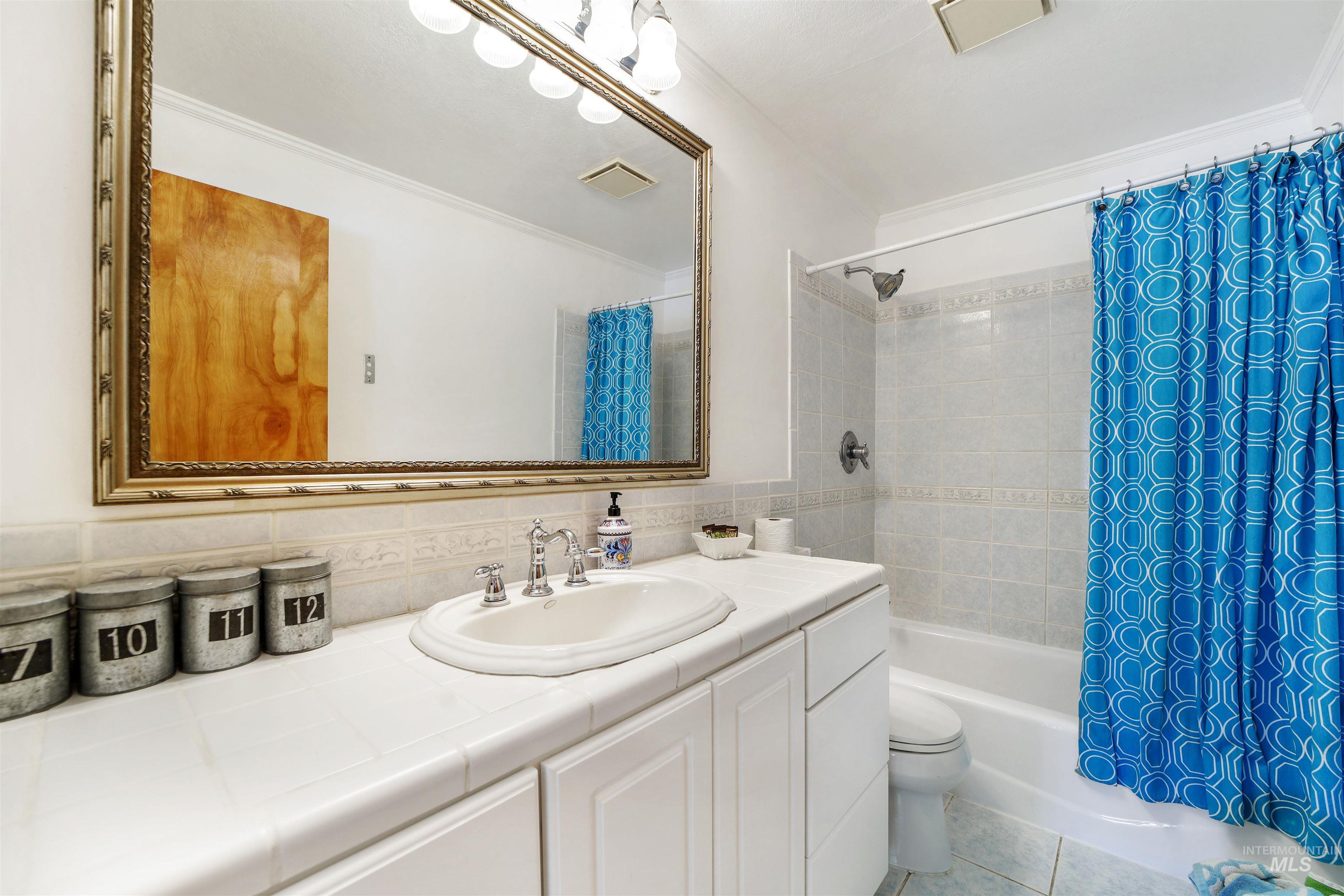 44 Bell Rapids Road, Hagerman, Idaho 83332-0018, 3 Bedrooms, 2 Bathrooms, Residential For Sale, Price $1,350,000,MLS 98887969