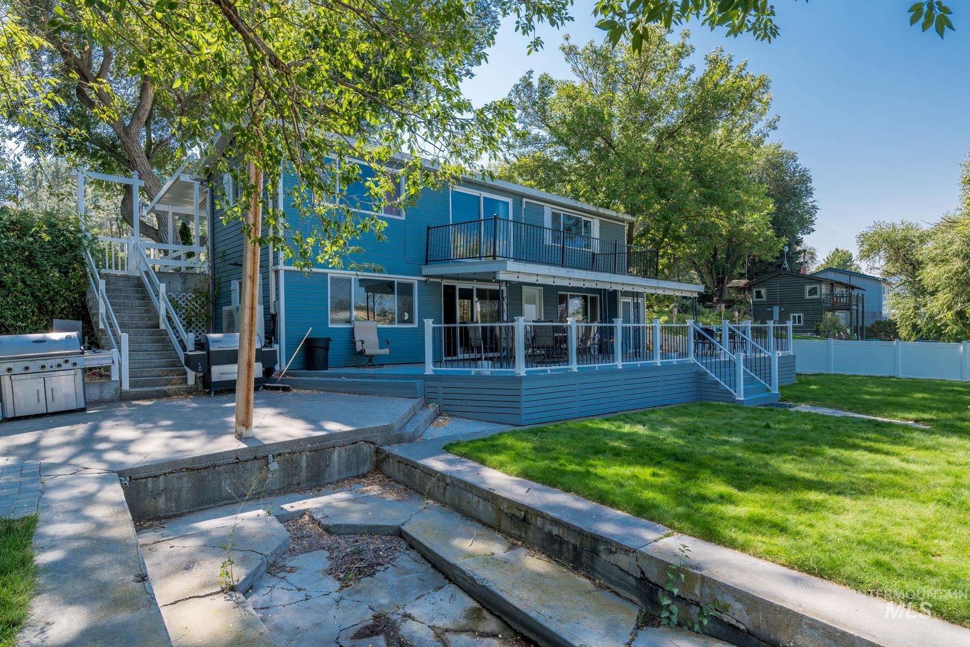 44 Bell Rapids Road, Hagerman, Idaho 83332-0018, 3 Bedrooms, 2 Bathrooms, Residential For Sale, Price $1,350,000,MLS 98887969