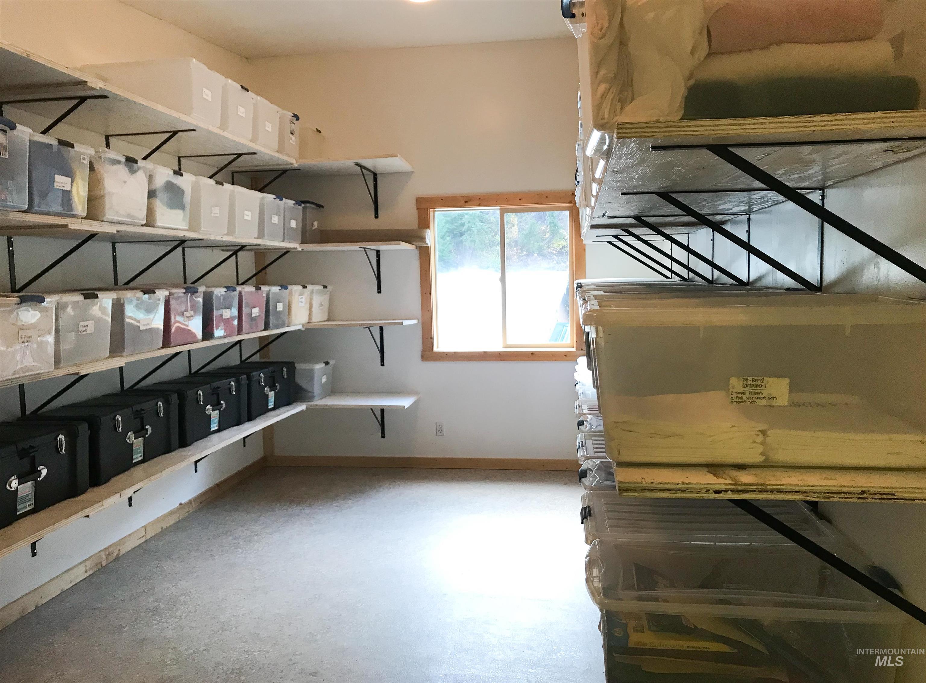 1850 FS Rd #318, Riggins, Idaho 83638, 10 Bedrooms, 6 Bathrooms, Residential For Sale, Price $3,500,000,MLS 98896648