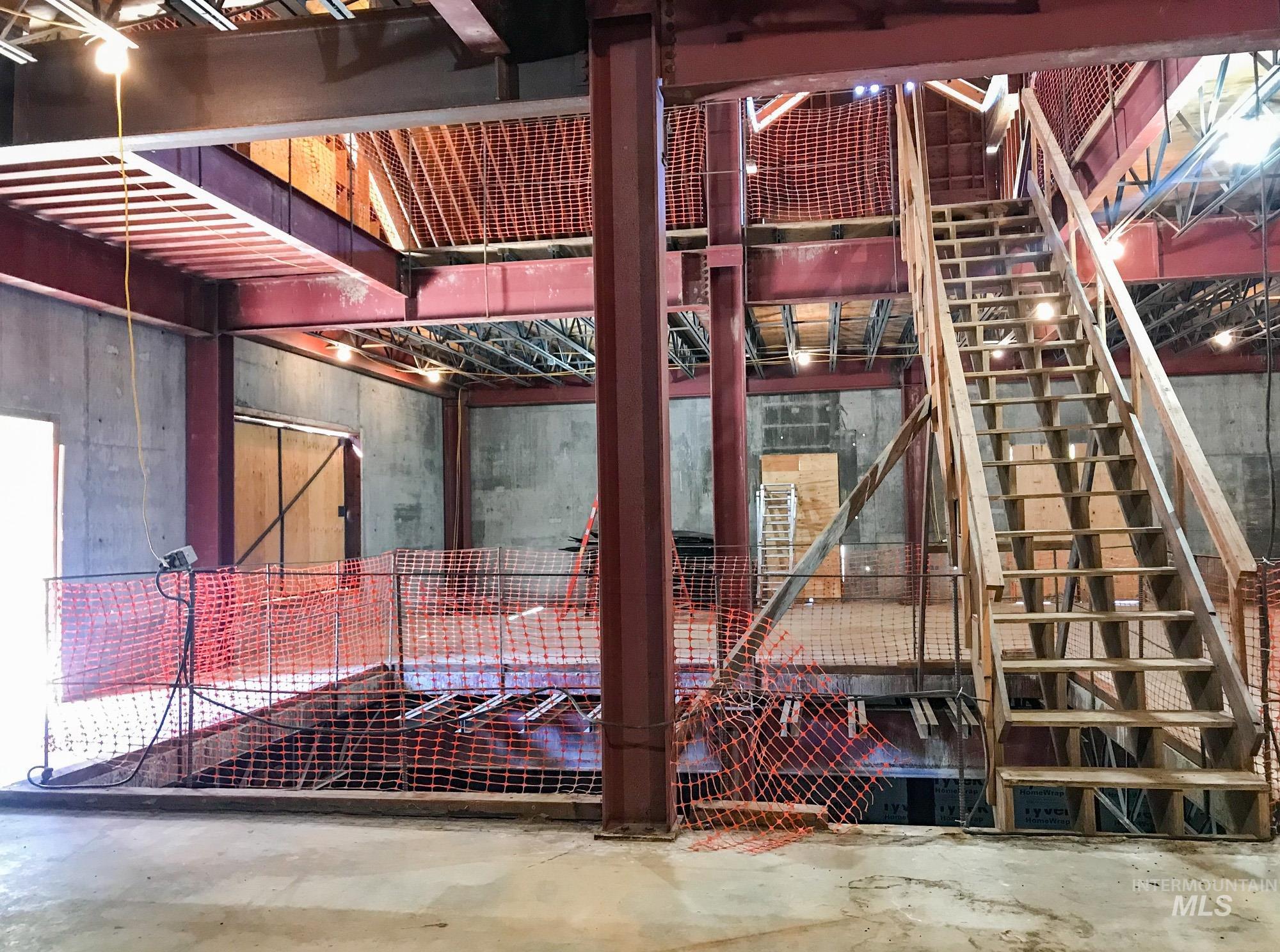 1850 FS Rd #318, Riggins, Idaho 83638, 10 Bedrooms, 6 Bathrooms, Residential For Sale, Price $3,500,000,MLS 98896648