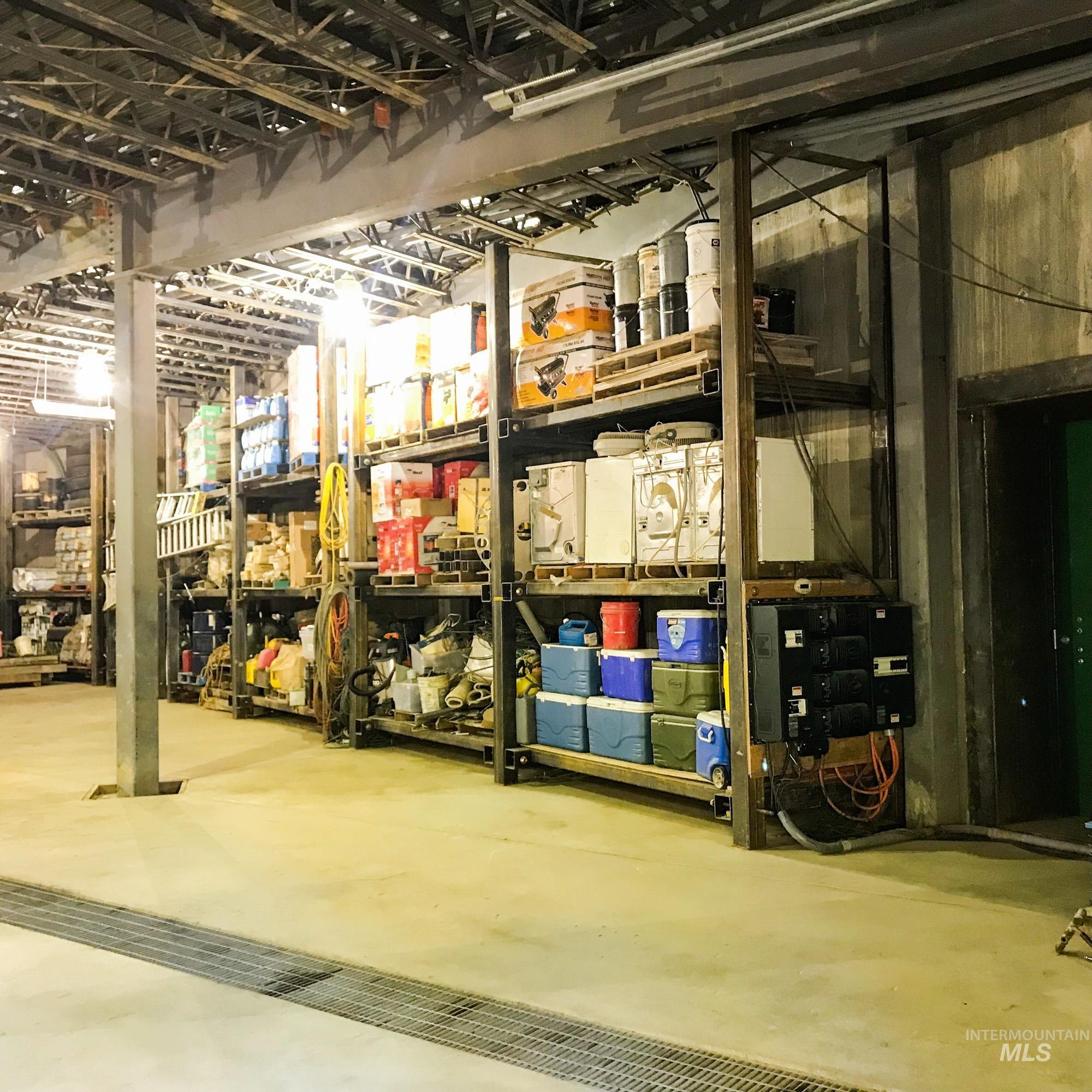 1850 FS Rd #318, Riggins, Idaho 83638, 10 Bedrooms, 6 Bathrooms, Residential For Sale, Price $3,500,000,MLS 98896648