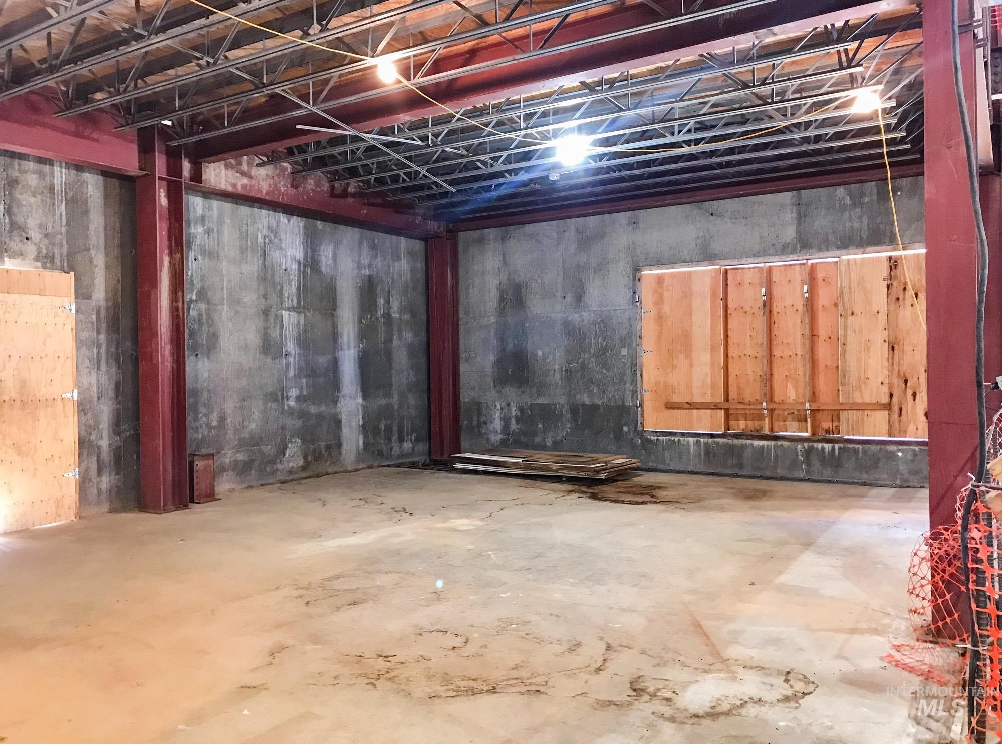 1850 FS Rd #318, Riggins, Idaho 83638, 10 Bedrooms, 6 Bathrooms, Residential For Sale, Price $3,500,000,MLS 98896648