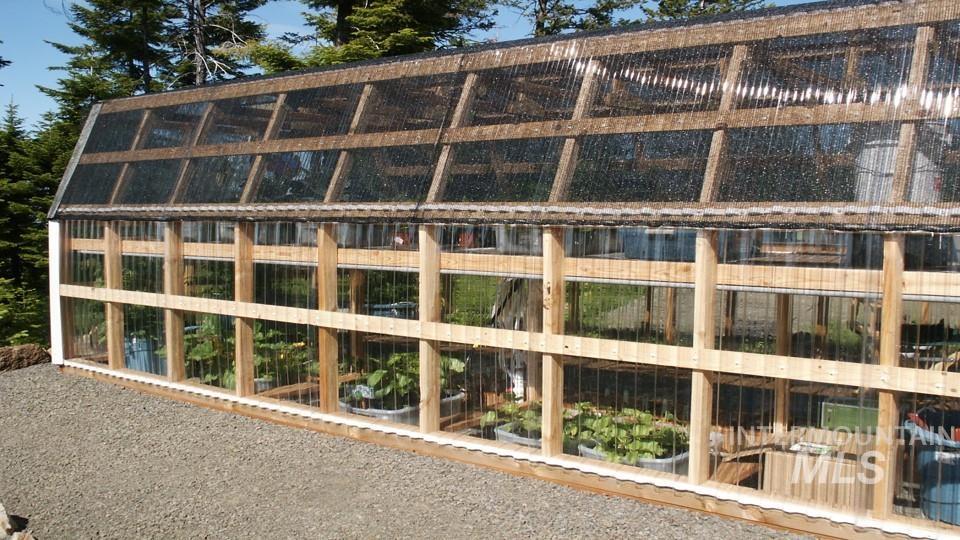 21506 Buckboard Lane, Lewiston, Idaho 83501, 3 Bedrooms, 3 Bathrooms, Residential For Sale, Price $999,977, 98897877