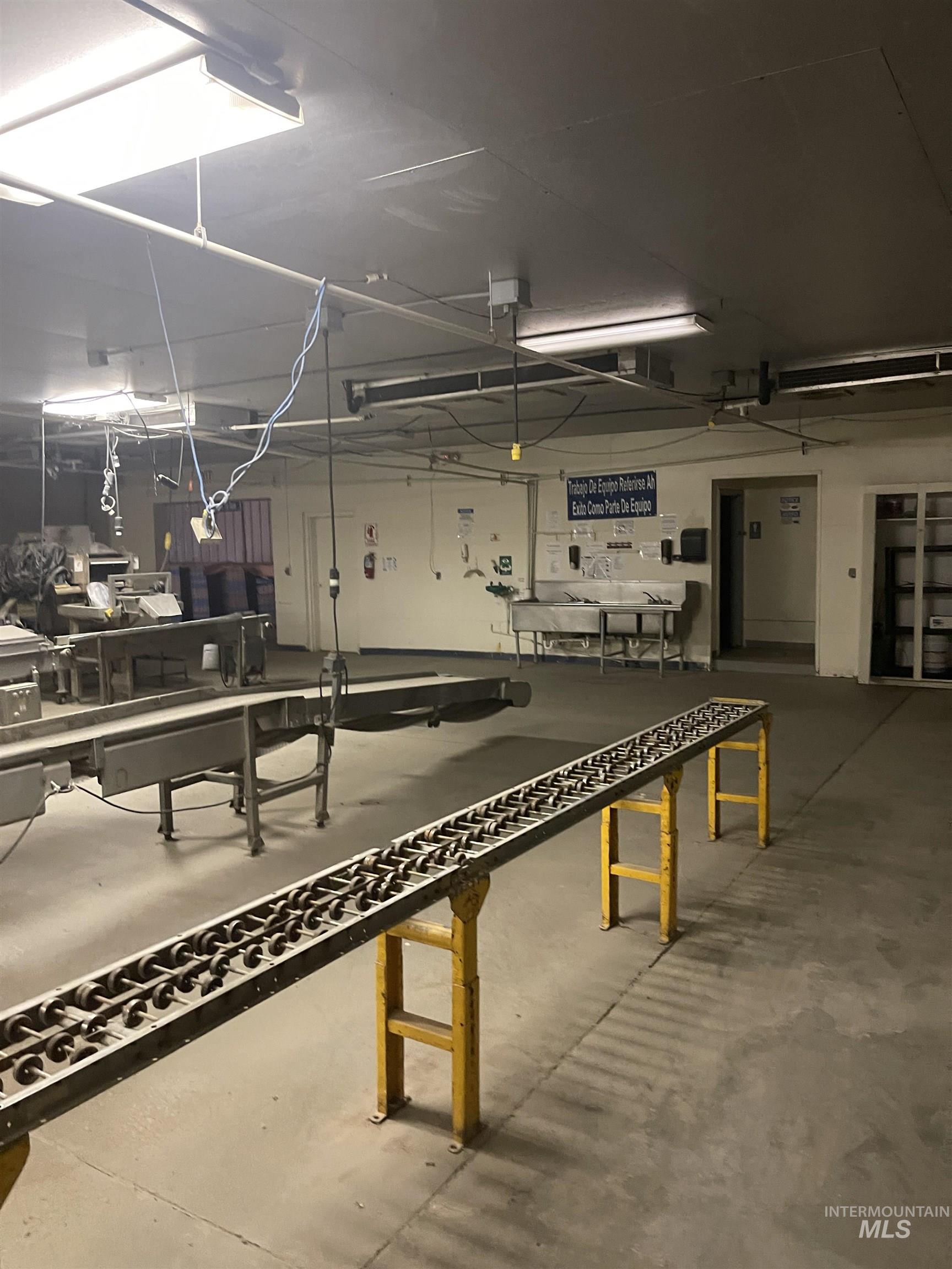 1000 Washington St, Vale, Oregon 97918, Business/Commercial For Sale, Price $1,250,000, 98901269