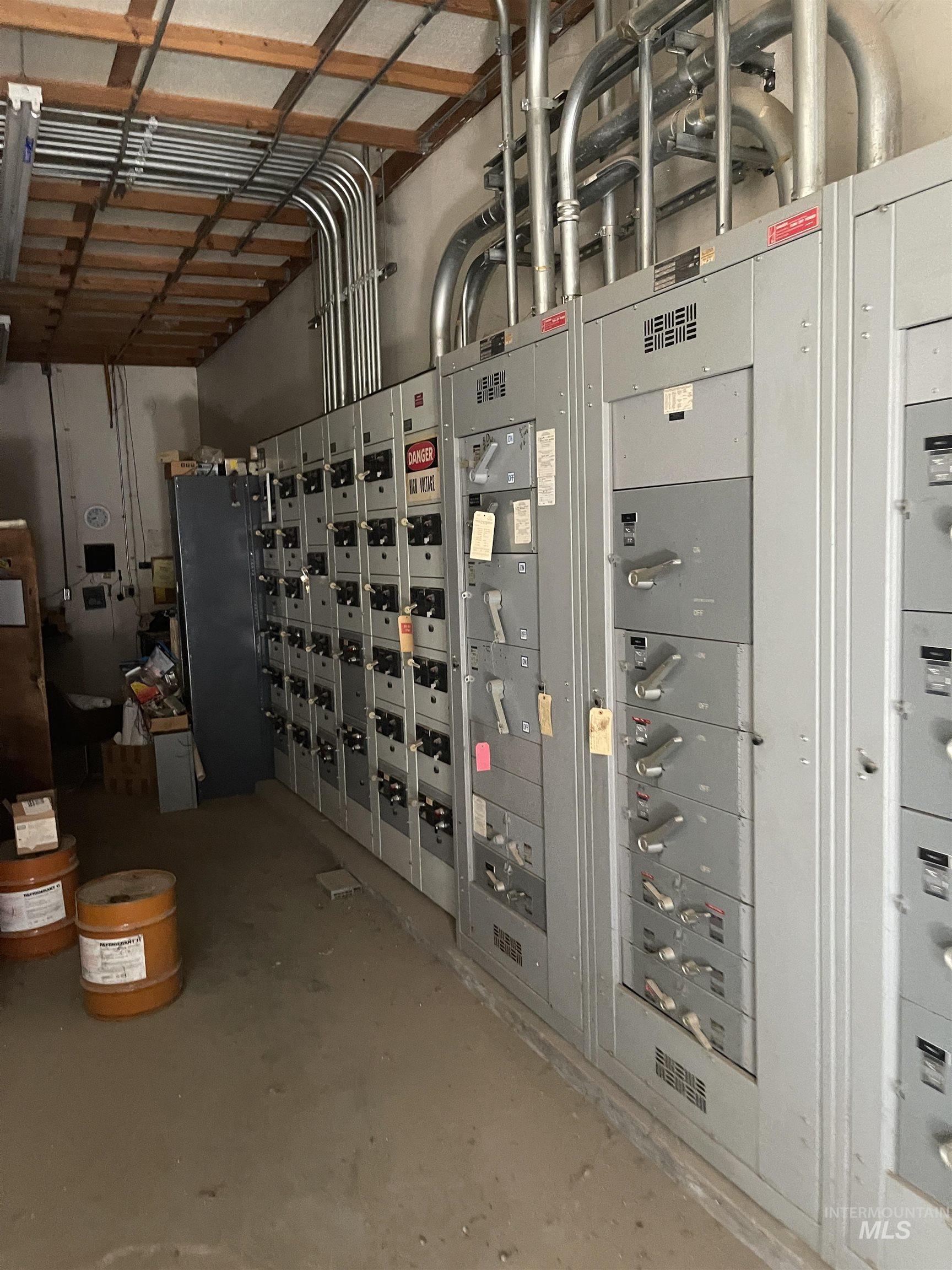 1000 Washington St, Vale, Oregon 97918, Business/Commercial For Sale, Price $1,250,000, 98901269