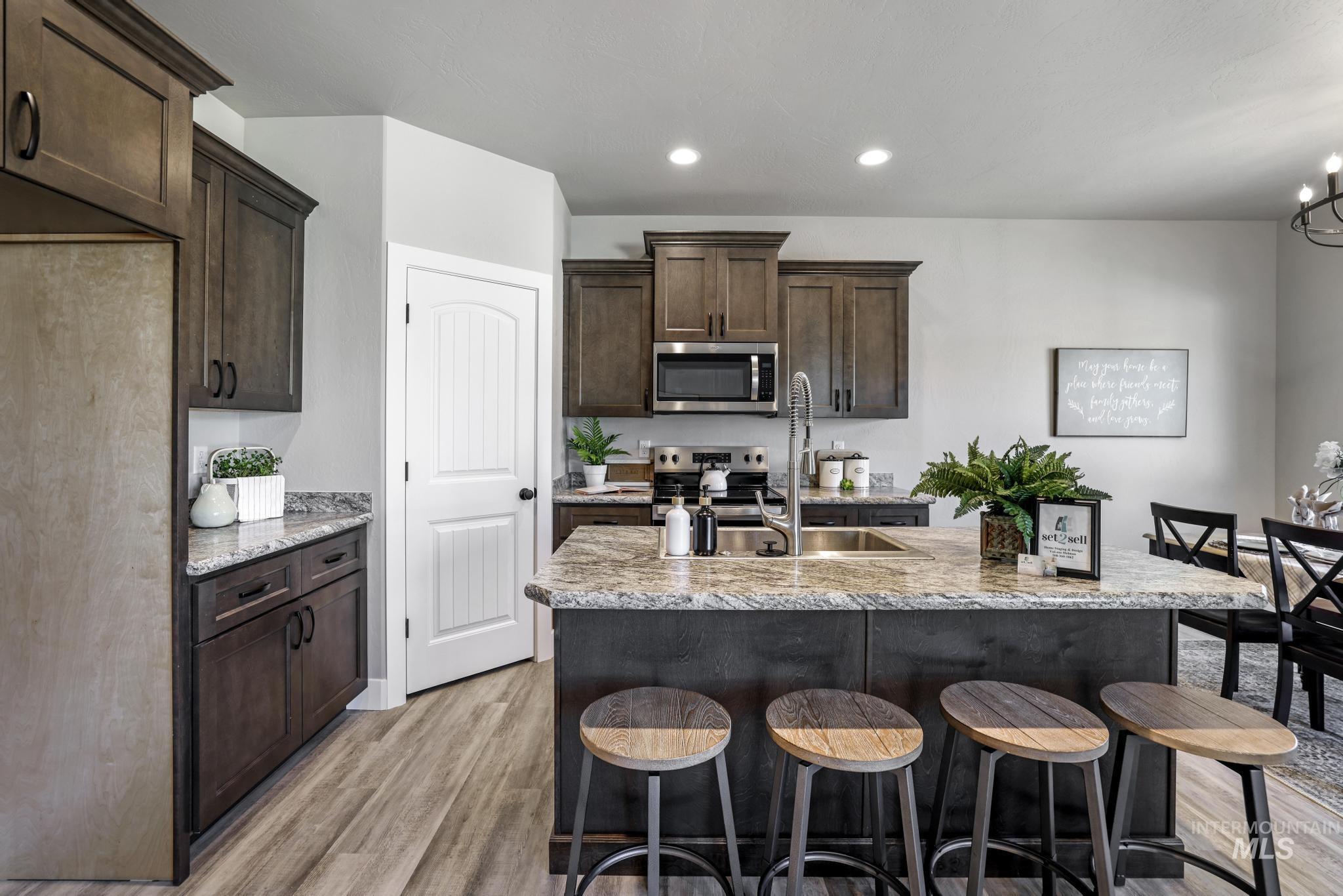 2101 Erin St, Jerome, Idaho 83338, 3 Bedrooms, 2 Bathrooms, Residential For Sale, Price $350,000, 98903355