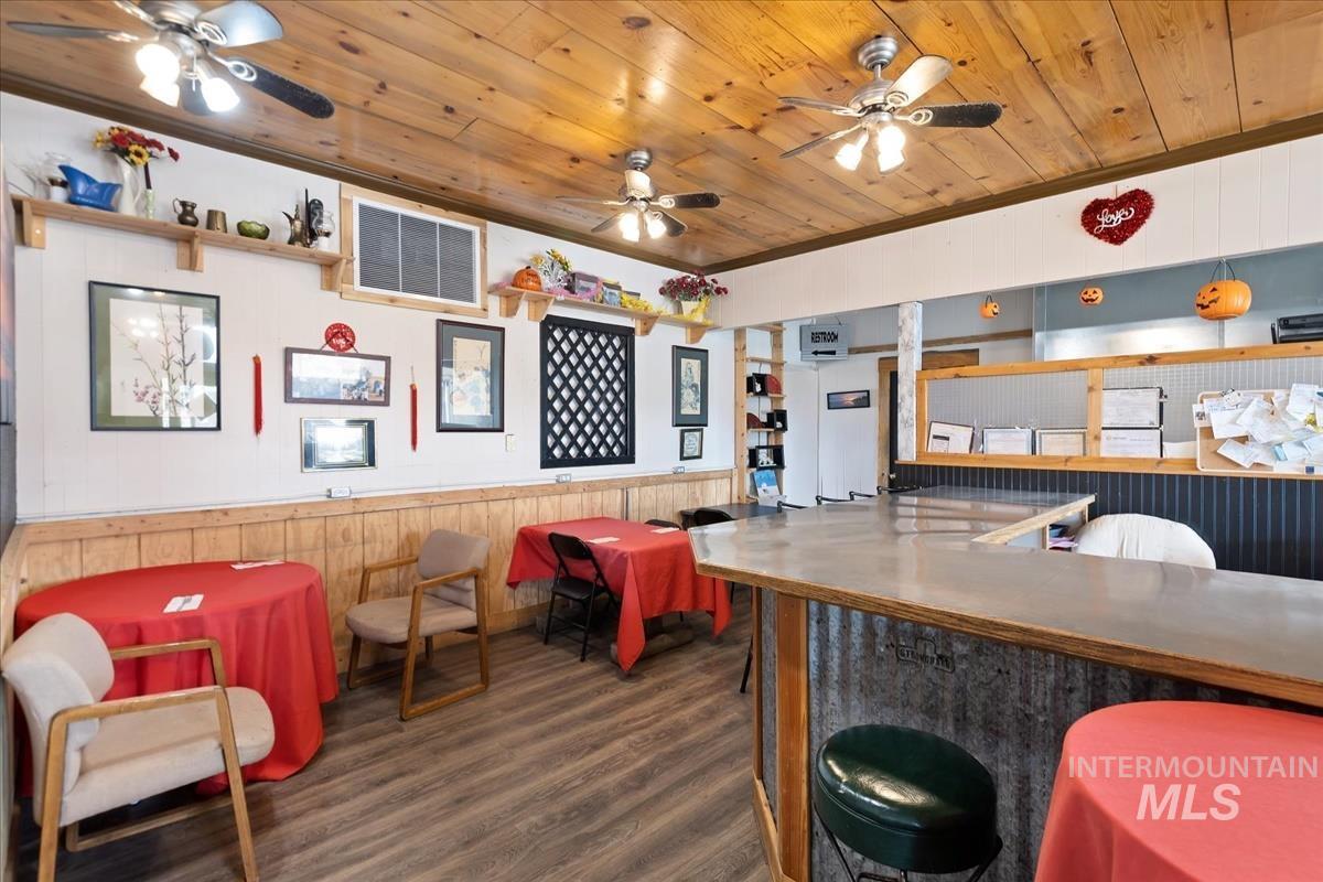 20 & 40 E Central Blvd, Cambridge, Idaho 83610, Business/Commercial For Sale, Price $424,000,MLS 98906867