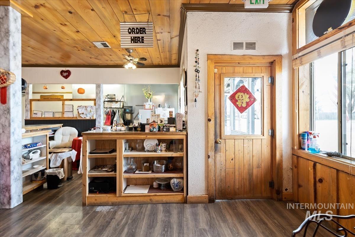 20 & 40 E Central Blvd, Cambridge, Idaho 83610, Business/Commercial For Sale, Price $424,000,MLS 98906867