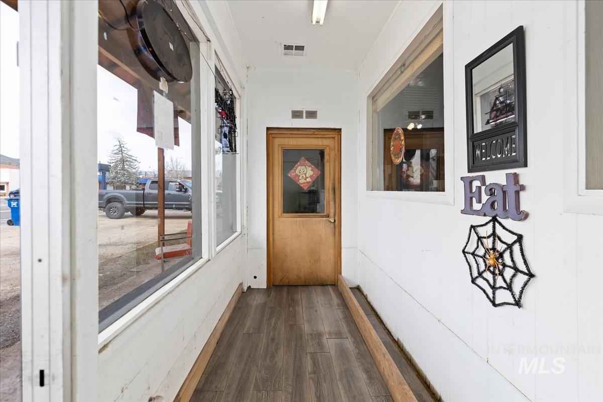 20 & 40 E Central Blvd, Cambridge, Idaho 83610, Business/Commercial For Sale, Price $424,000,MLS 98906867