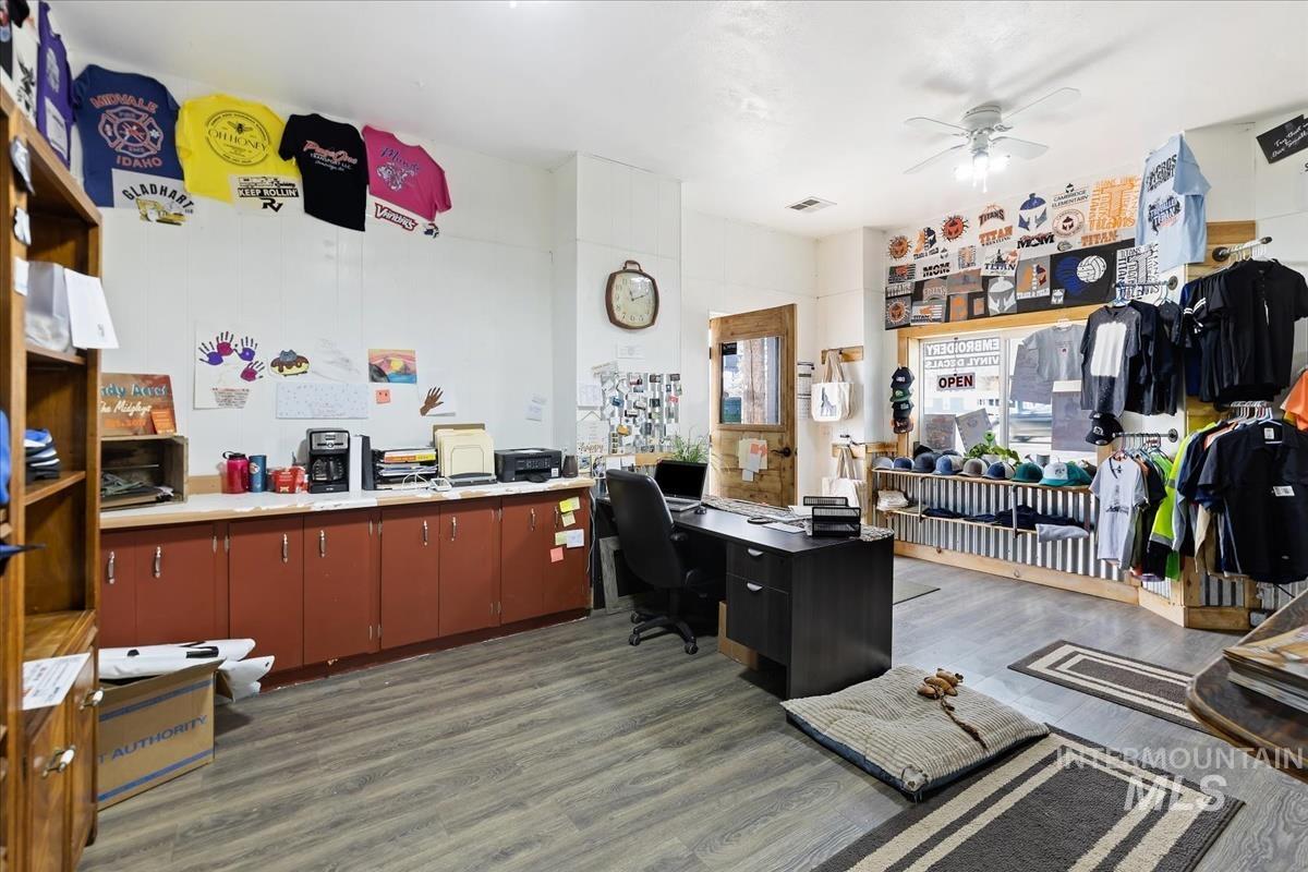 20 & 40 E Central Blvd, Cambridge, Idaho 83610, Business/Commercial For Sale, Price $424,000,MLS 98906867