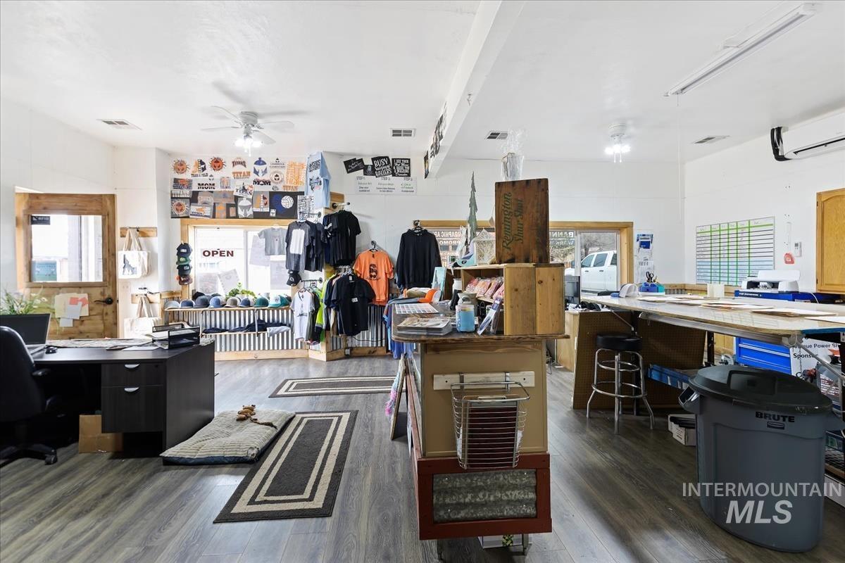 20 & 40 E Central Blvd, Cambridge, Idaho 83610, Business/Commercial For Sale, Price $424,000,MLS 98906867