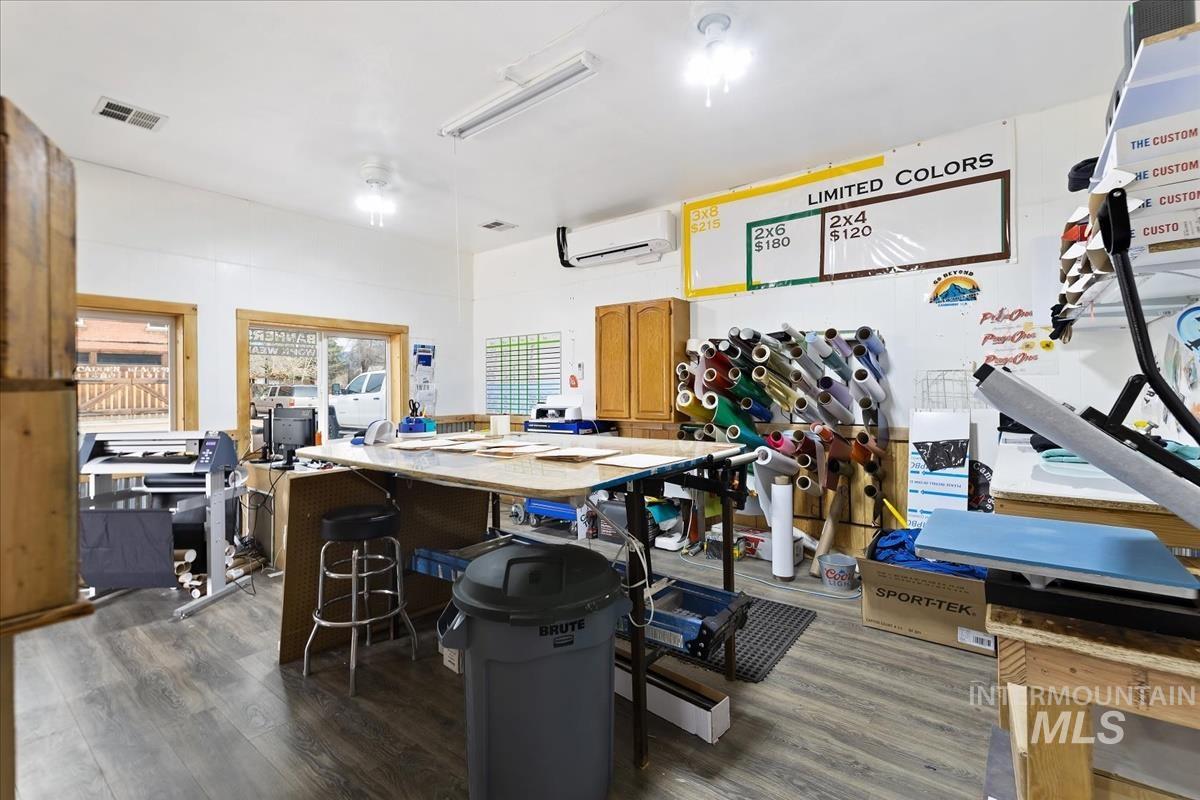 20 & 40 E Central Blvd, Cambridge, Idaho 83610, Business/Commercial For Sale, Price $424,000,MLS 98906867