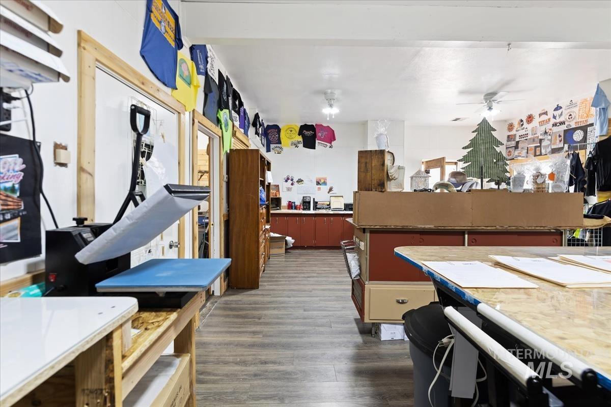 20 & 40 E Central Blvd, Cambridge, Idaho 83610, Business/Commercial For Sale, Price $424,000,MLS 98906867