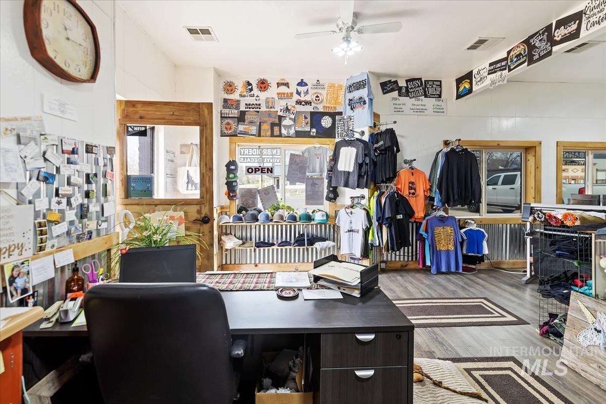 20 & 40 E Central Blvd, Cambridge, Idaho 83610, Business/Commercial For Sale, Price $424,000,MLS 98906867