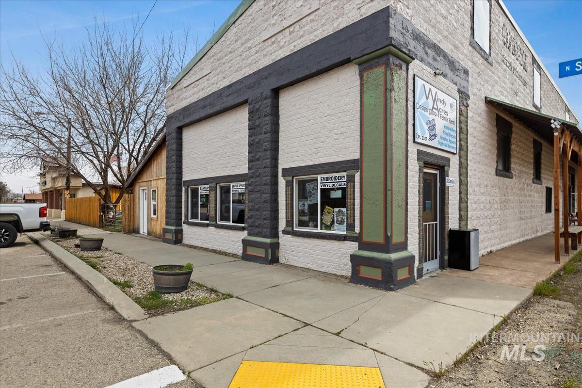 20 & 40 E Central Blvd, Cambridge, Idaho 83610, Business/Commercial For Sale, Price $424,000,MLS 98906867