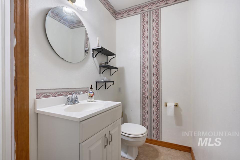 163 SW 1st Street, Ontario, Oregon 97914, 4 Bedrooms, Business/Commercial For Sale, Price $525,000,MLS 98907764