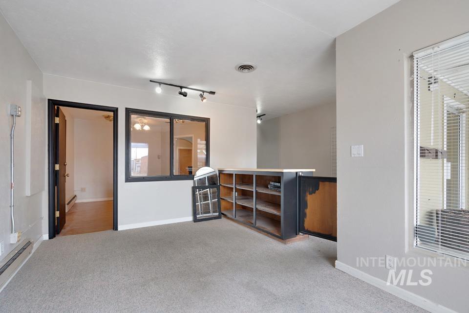 163 SW 1st Street, Ontario, Oregon 97914, 4 Bedrooms, Business/Commercial For Sale, Price $525,000,MLS 98907764