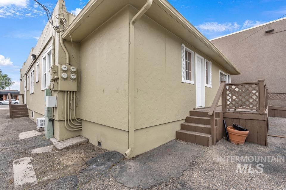 163 SW 1st Street, Ontario, Oregon 97914, 4 Bedrooms, Business/Commercial For Sale, Price $525,000,MLS 98907764