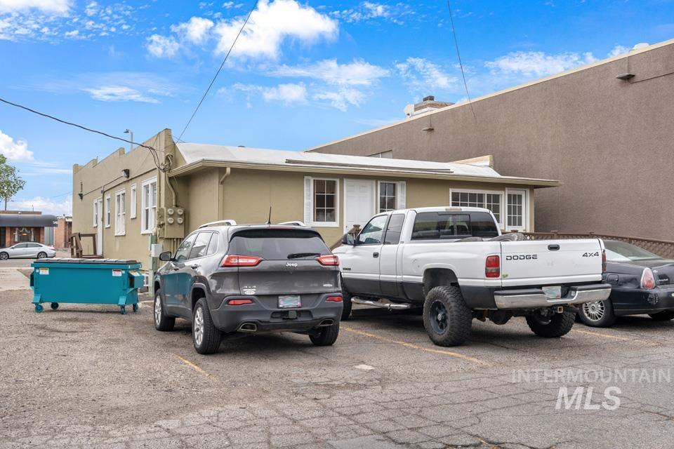 163 SW 1st Street, Ontario, Oregon 97914, 4 Bedrooms, Business/Commercial For Sale, Price $525,000,MLS 98907764