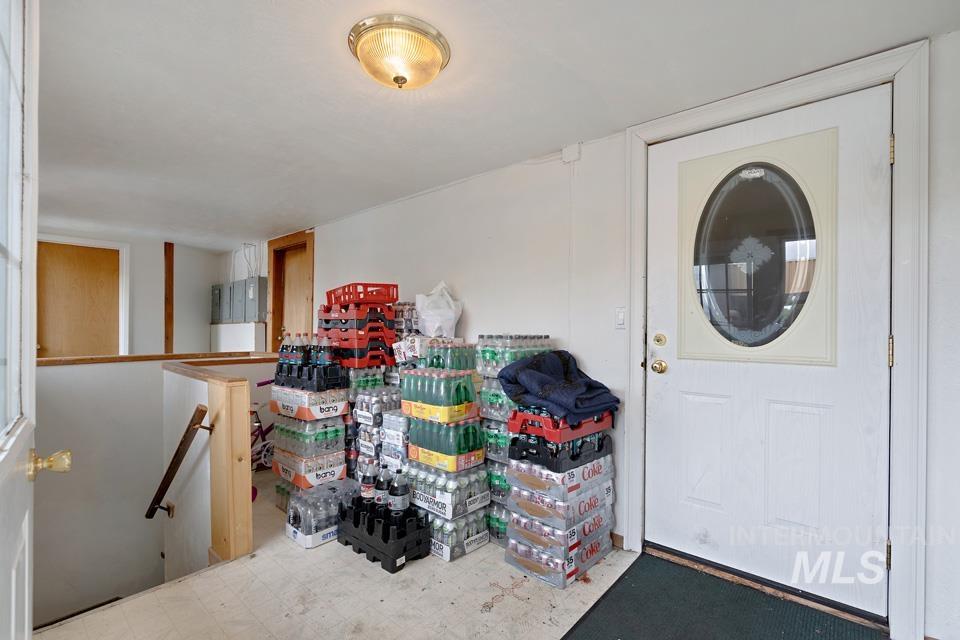 163 SW 1st Street, Ontario, Oregon 97914, 4 Bedrooms, Business/Commercial For Sale, Price $525,000,MLS 98907764