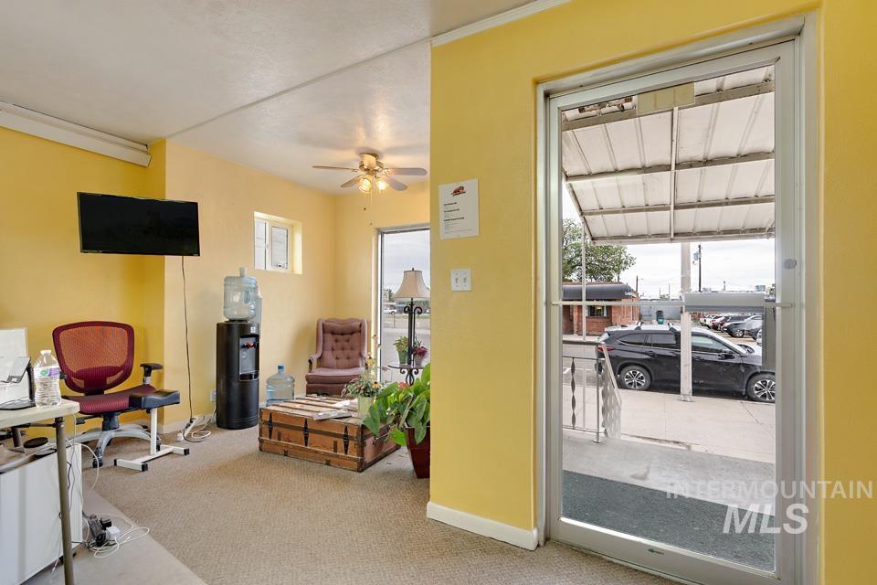 163 SW 1st Street, Ontario, Oregon 97914, 4 Bedrooms, Business/Commercial For Sale, Price $525,000,MLS 98907764