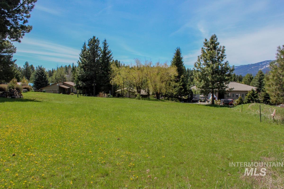 511 Lakeview Drive, Cascade, Idaho 83611, Land For Sale, Price $289,000, 98910628
