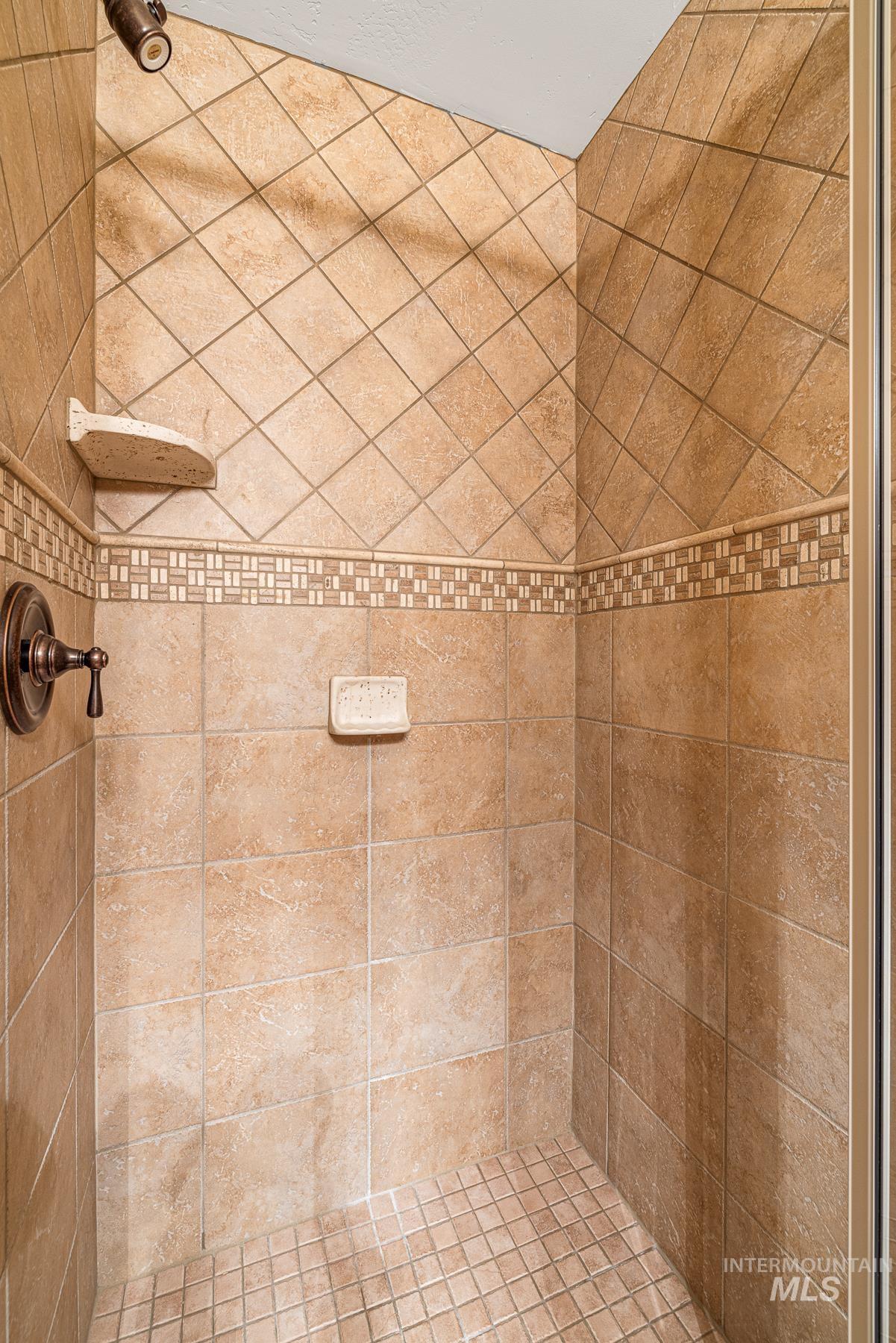 24 Francois Court, Donnelly, Idaho 83615, 4 Bedrooms, 4 Bathrooms, Residential For Sale, Price $1,995,000, 98911866