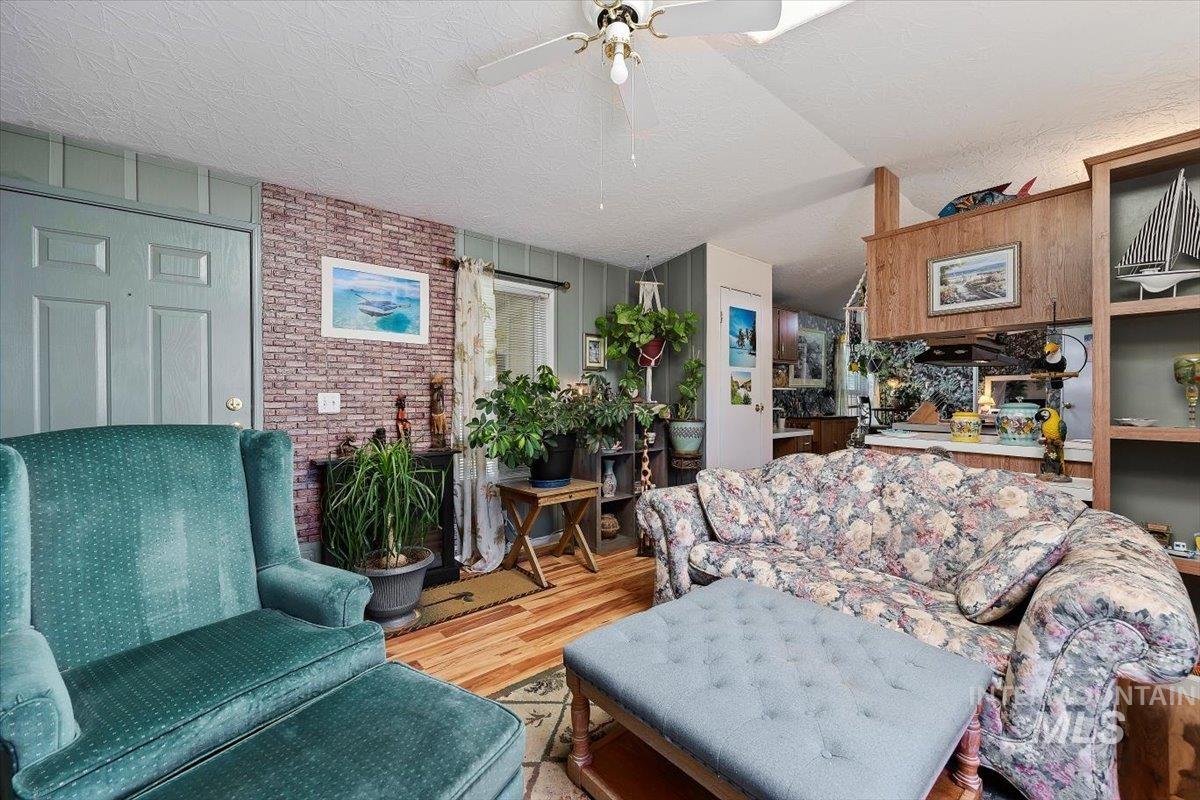 22 Blue Spruce Drive, Hagerman, Idaho 83332, 2 Bedrooms, 2 Bathrooms, Residential For Sale, Price $105,000, 98912599