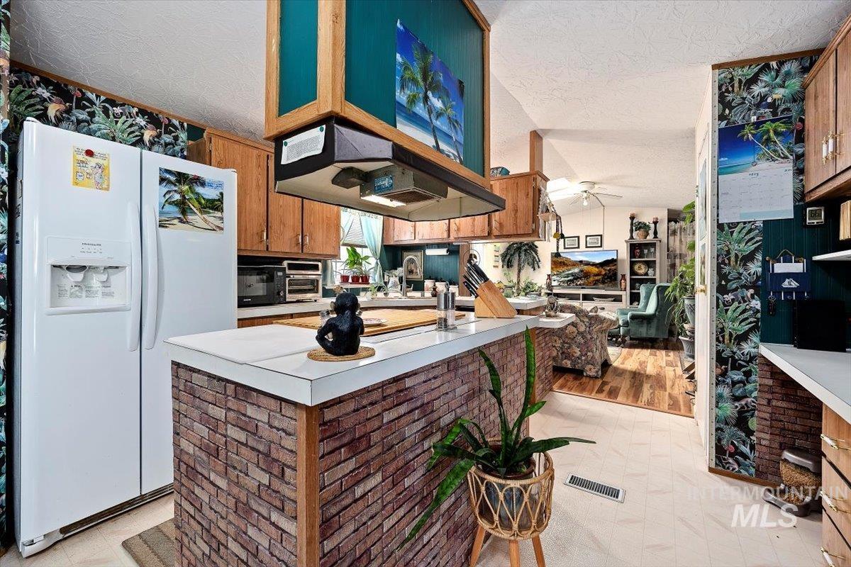 22 Blue Spruce Drive, Hagerman, Idaho 83332, 2 Bedrooms, 2 Bathrooms, Residential For Sale, Price $105,000, 98912599