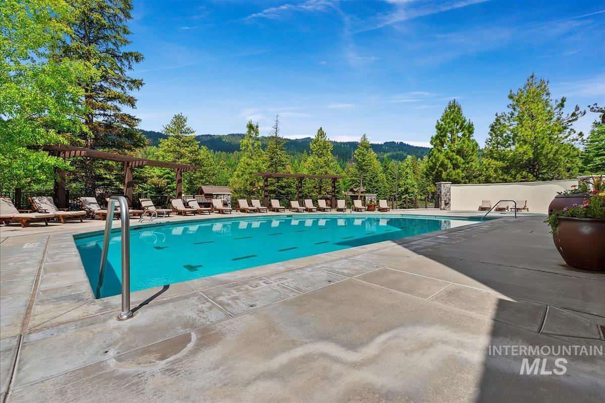 123 Veil Cave Ct, Donnelly, Idaho 83615, Land For Sale, Price $1,900,000, 98912750