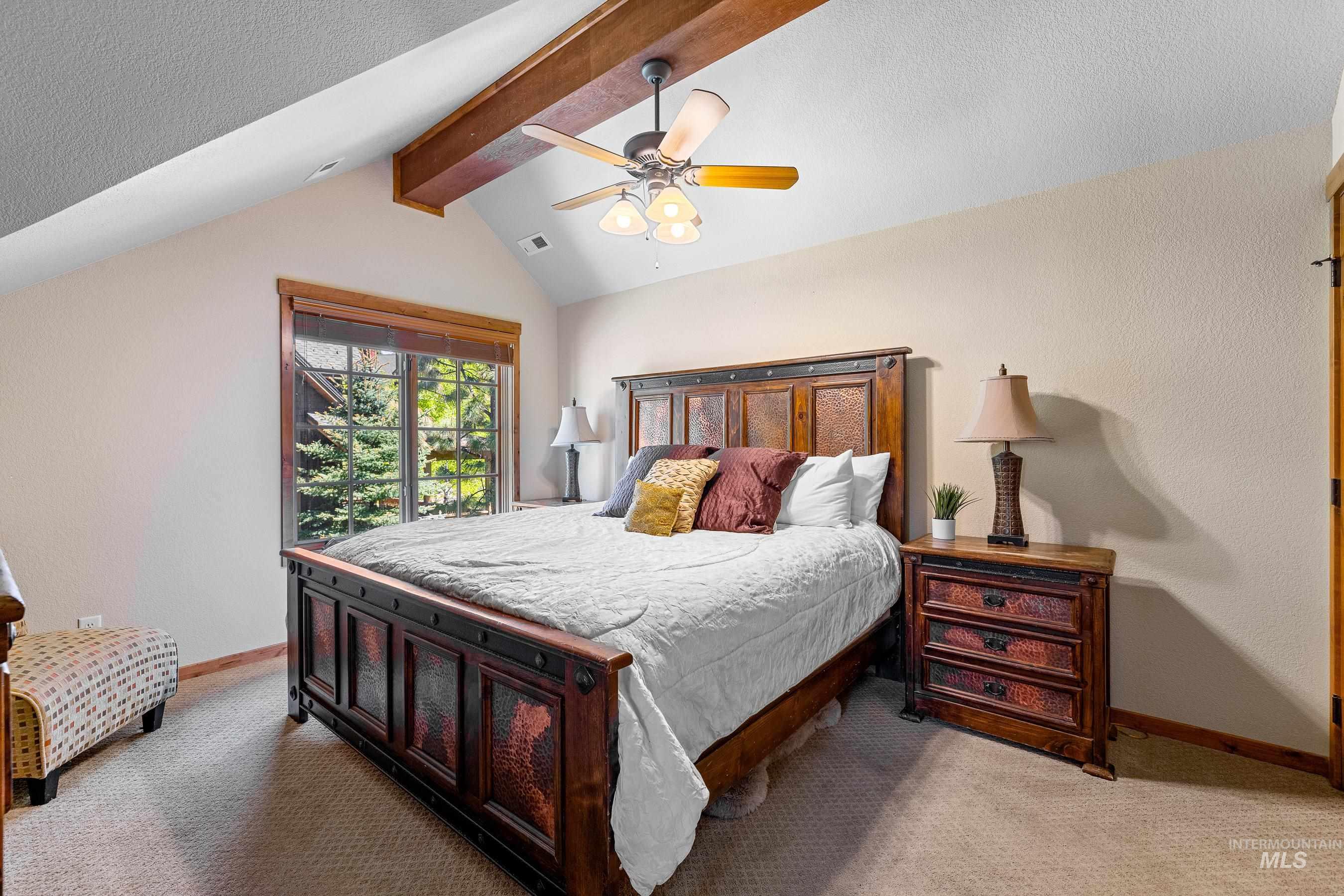 25 Golden Bar Court, Donnelly, Idaho 83615, 2 Bedrooms, 3 Bathrooms, Residential For Sale, Price $849,000,MLS 98912907