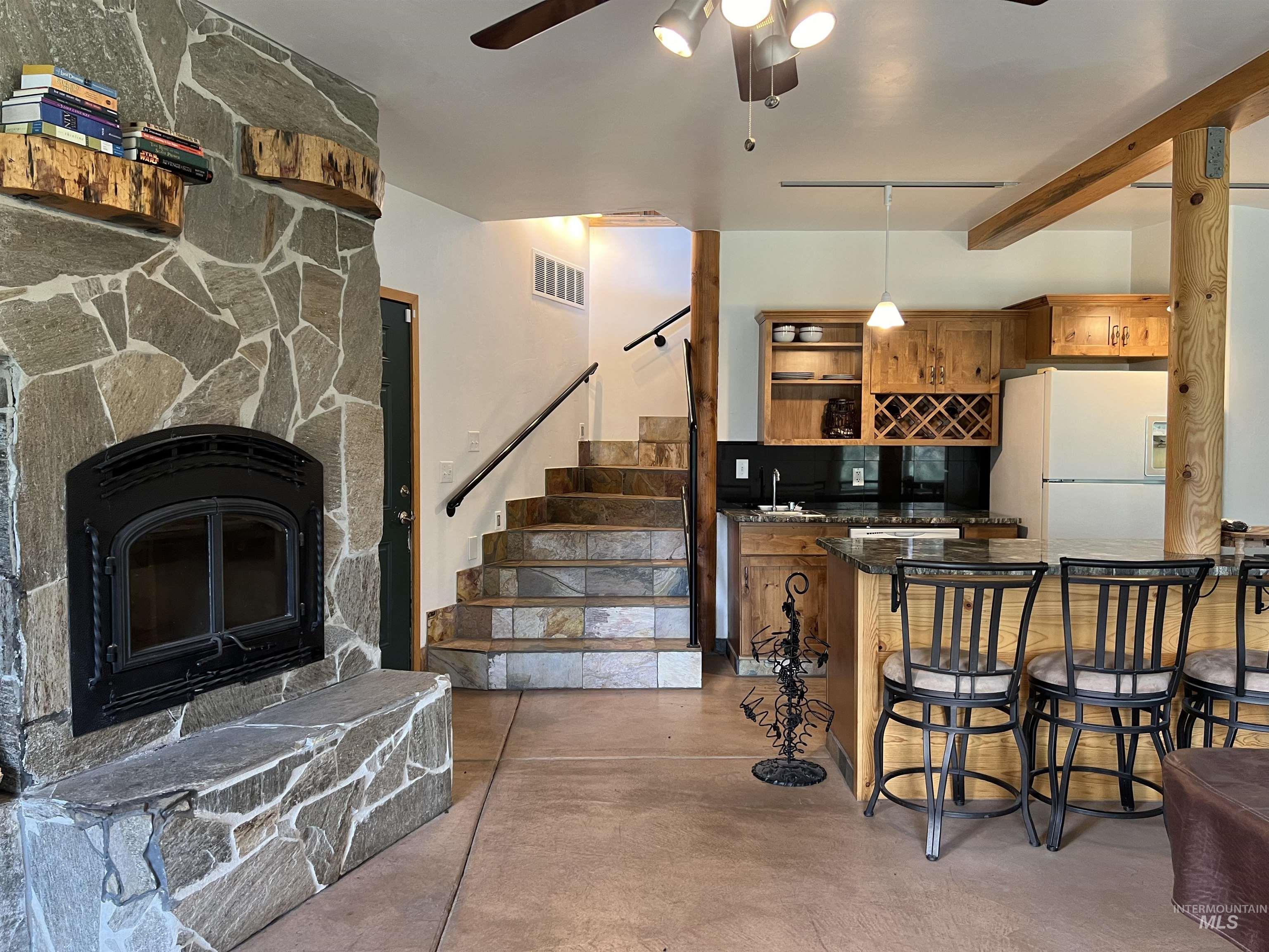 170 N Wildflower Way, Prairie, Idaho 83647, 3 Bedrooms, 2.5 Bathrooms, Residential For Sale, Price $2,499,900,MLS 98913792