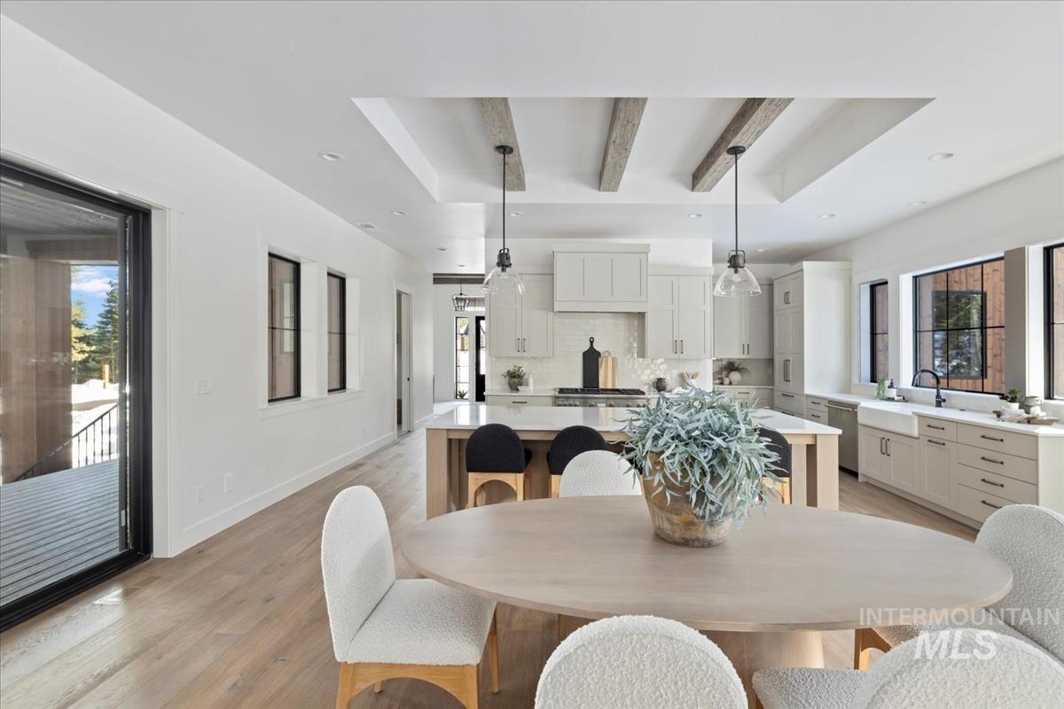 64 Ponderosa Ridge Court, Donnelly, Idaho 83615, 4 Bedrooms, 3.5 Bathrooms, Residential For Sale, Price $2,699,000,MLS 98913855