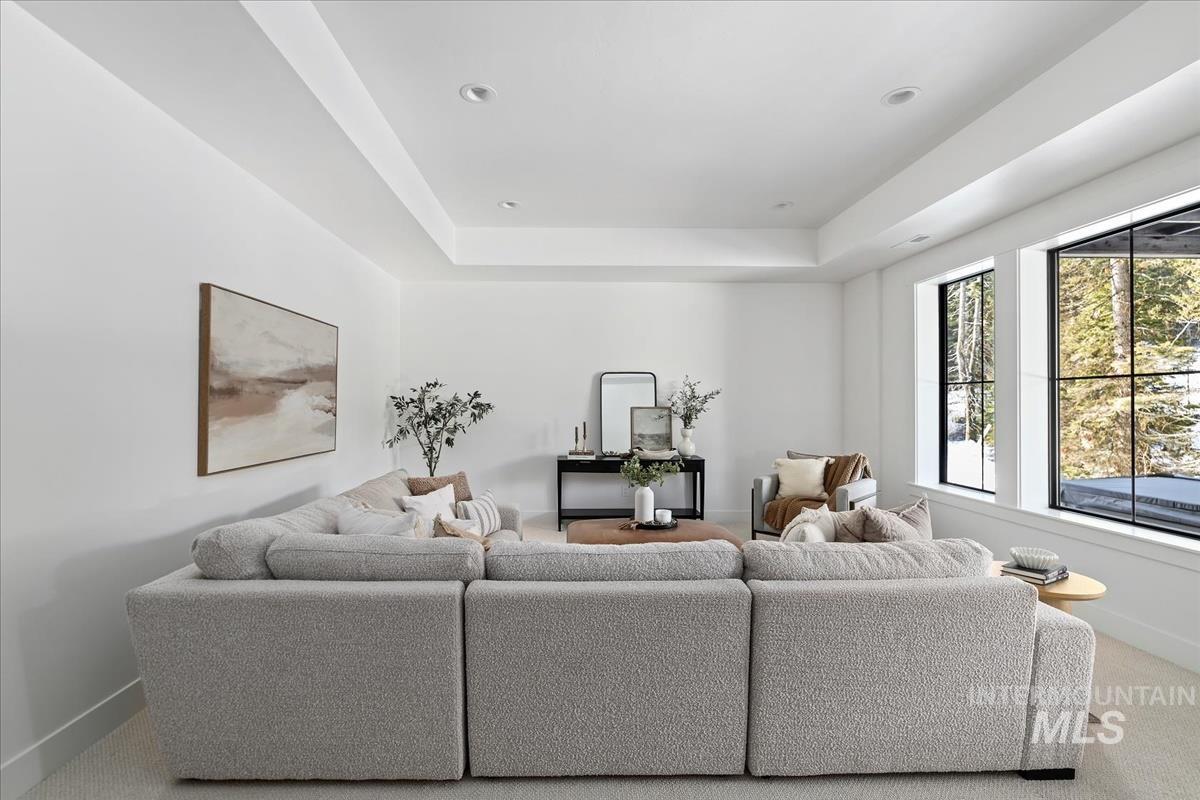 64 Ponderosa Ridge Court, Donnelly, Idaho 83615, 4 Bedrooms, 3.5 Bathrooms, Residential For Sale, Price $2,699,000,MLS 98913855