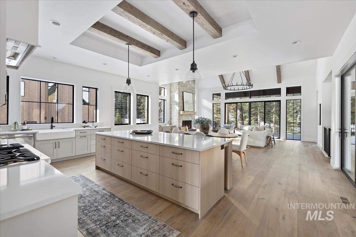 64 Ponderosa Ridge Court, Donnelly, Idaho 83615, 4 Bedrooms, 3.5 Bathrooms, Residential For Sale, Price $2,699,000,MLS 98913855