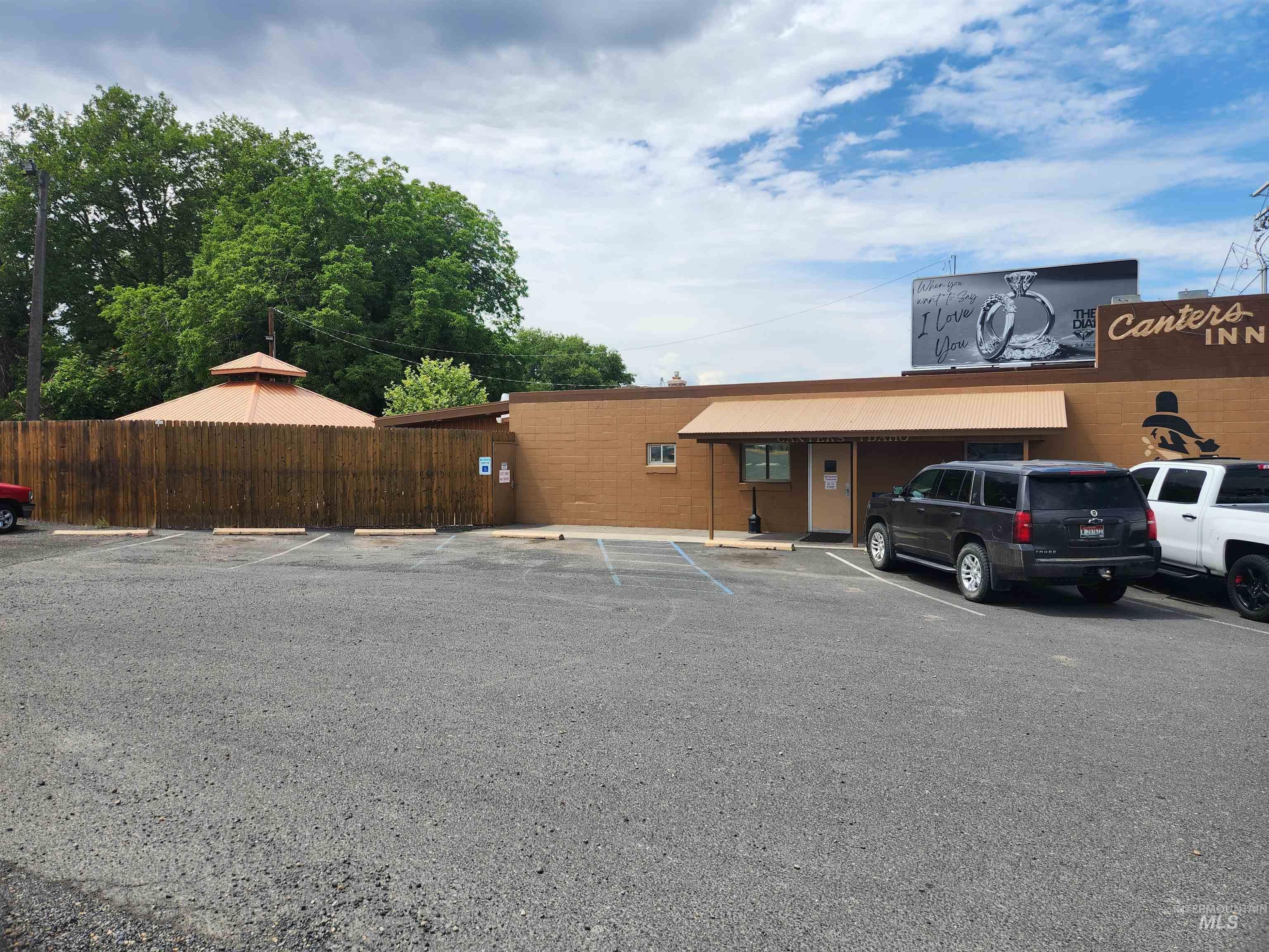 416 Thain Rd, Lewiston, Idaho 83501, Business/Commercial For Sale, Price $450,000, 98913883