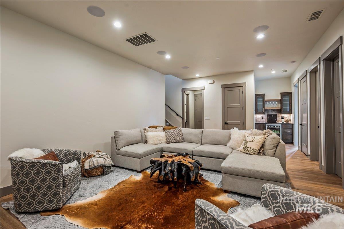 1508 S Trent Point Way, Boise, Idaho 83712, 4 Bedrooms, 3.5 Bathrooms, Residential For Sale, Price $2,598,000, 98914075