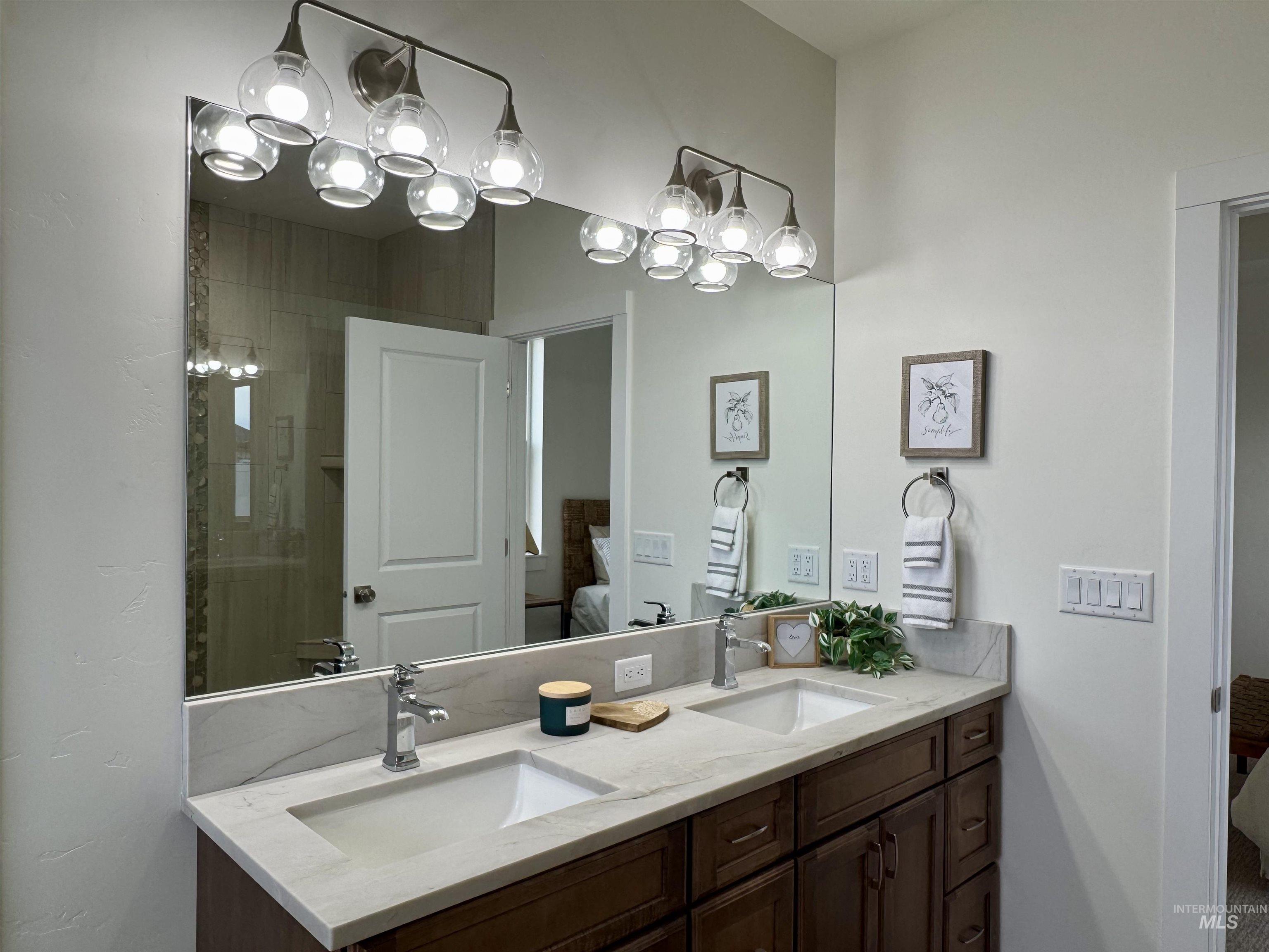 3679 E 3735 N, Kimberly, Idaho 83341, 4 Bedrooms, 2.5 Bathrooms, Residential For Sale, Price $629,900,MLS 98914349