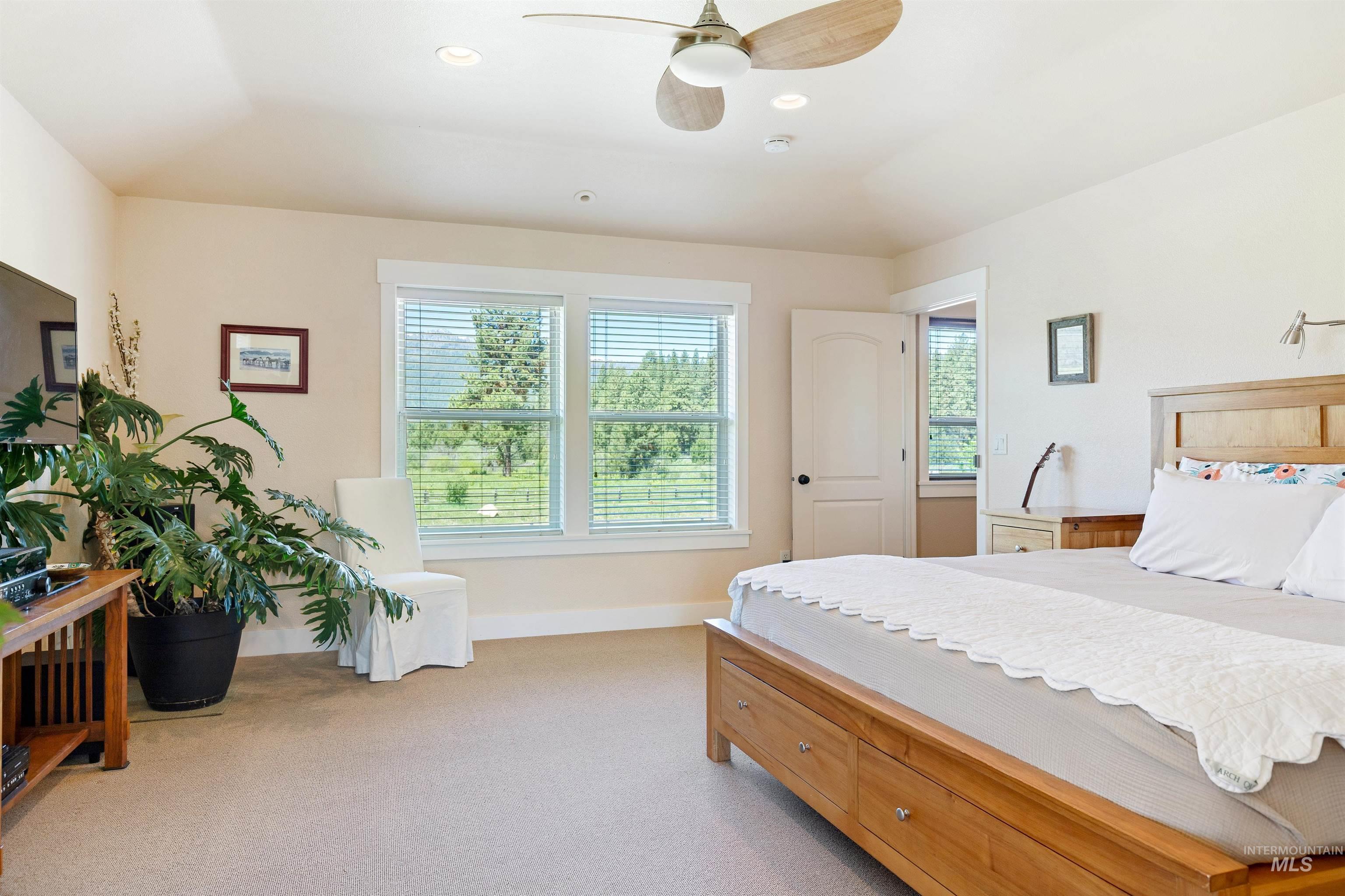 610 Cabarton Rd, Cascade, Idaho 83611, 3 Bedrooms, 3 Bathrooms, Residential For Sale, Price $2,497,000,MLS 98914448