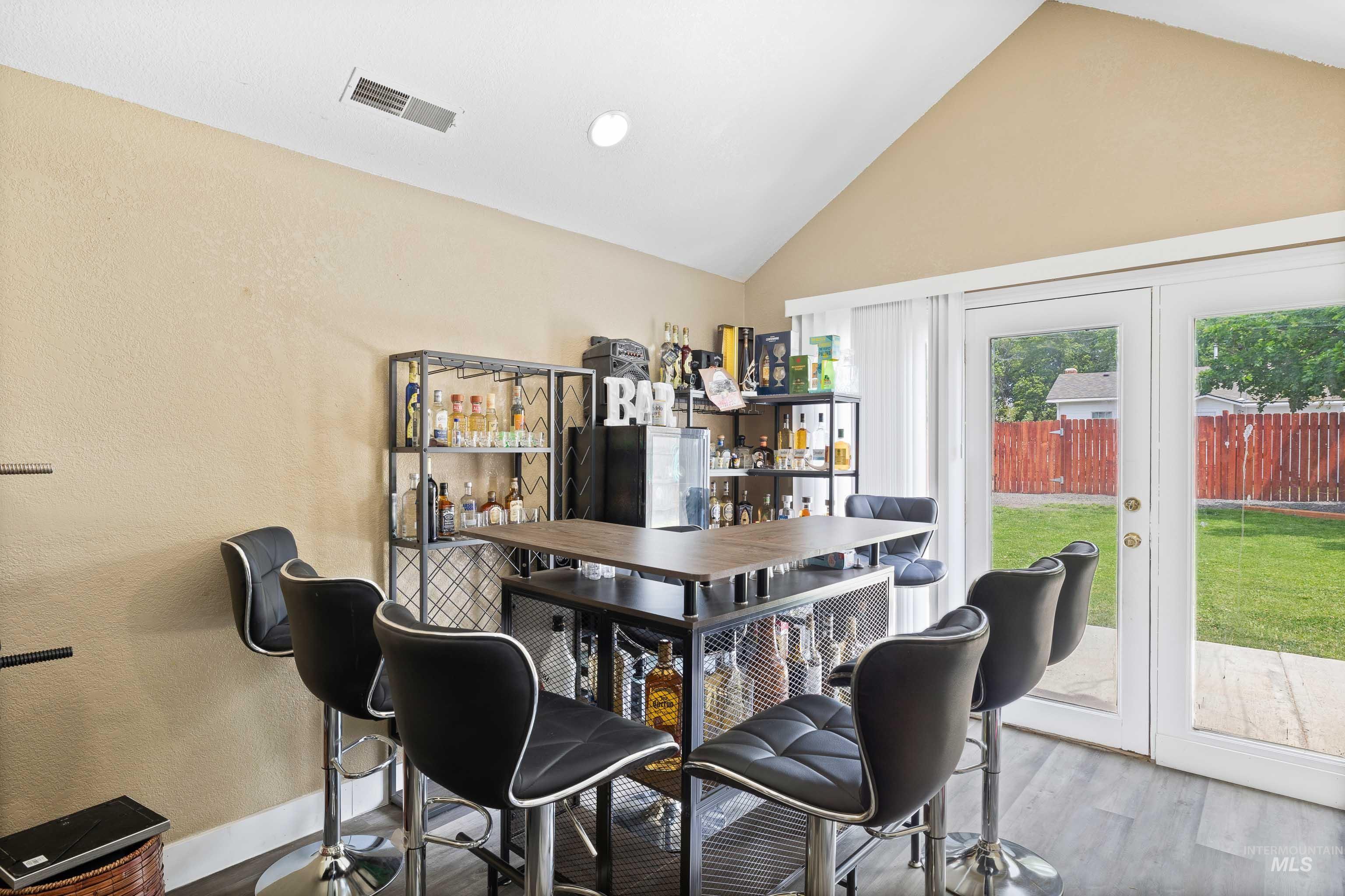 726 Wyoming St, Gooding, Idaho 83330, 3 Bedrooms, 3 Bathrooms, Residential For Sale, Price $264,900,MLS 98915131