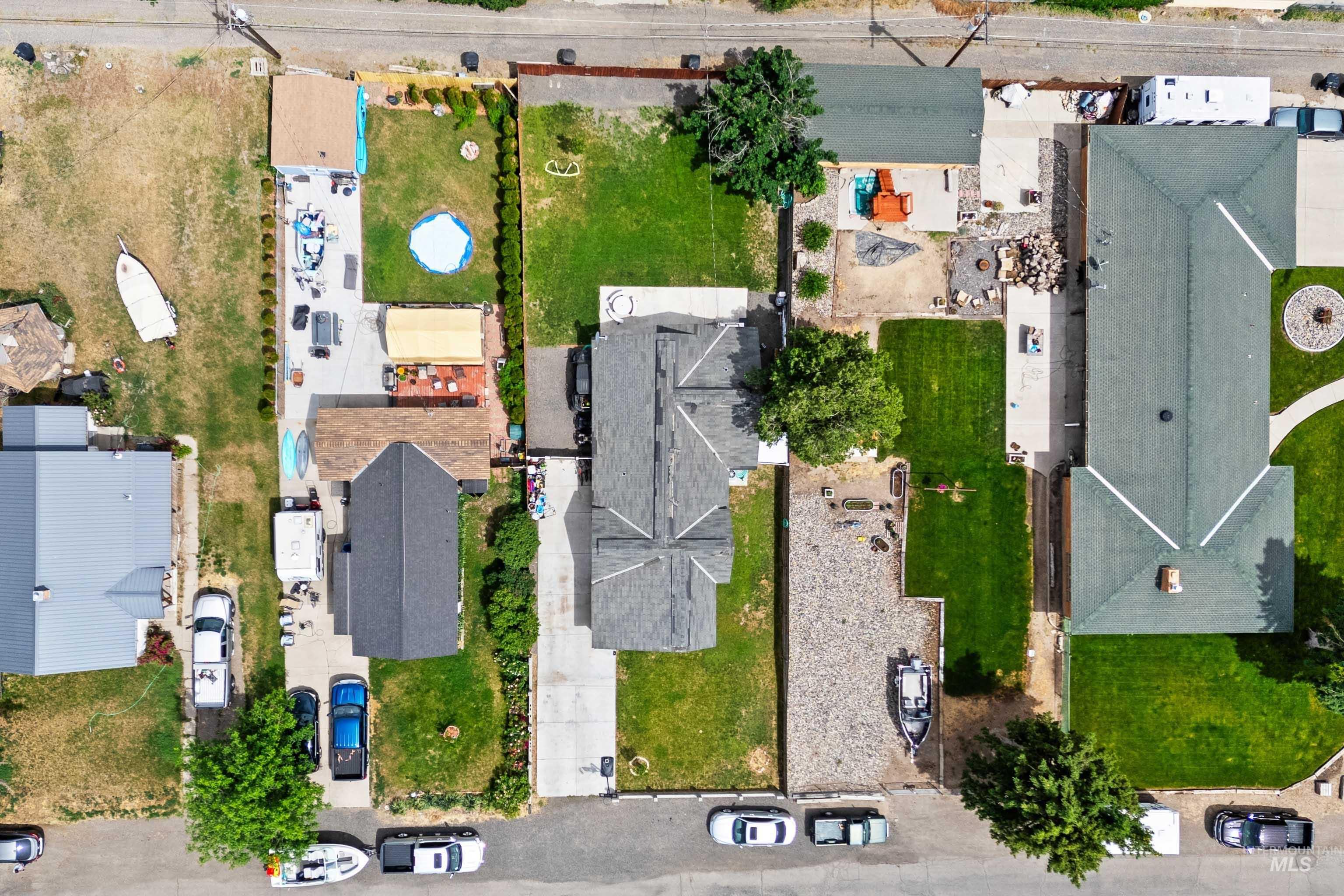 726 Wyoming St, Gooding, Idaho 83330, 3 Bedrooms, 3 Bathrooms, Residential For Sale, Price $264,900,MLS 98915131