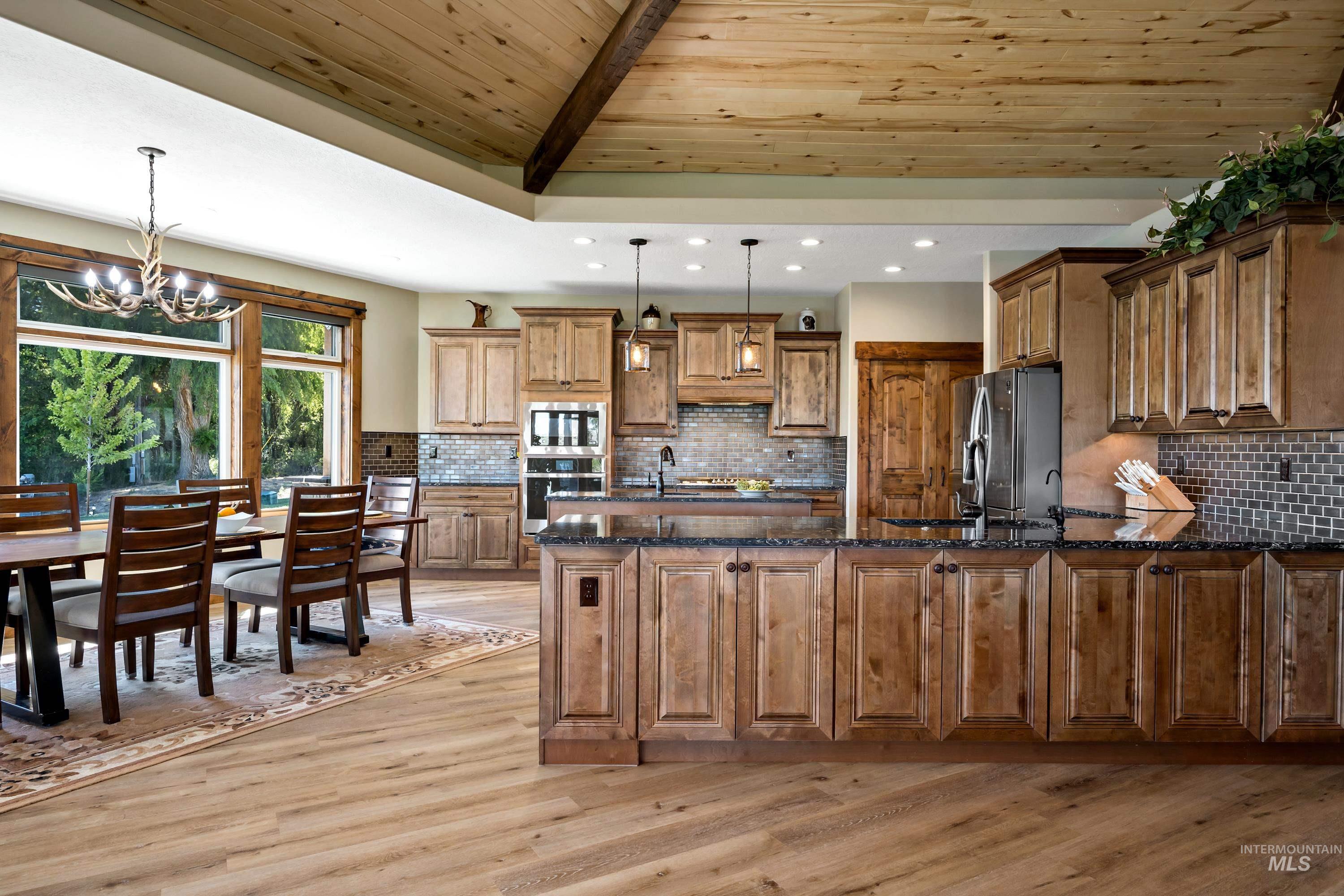 1964 River Road, Homedale, Idaho 83628, 5 Bedrooms, 4 Bathrooms, Residential For Sale, Price $1,995,000,MLS 98915675