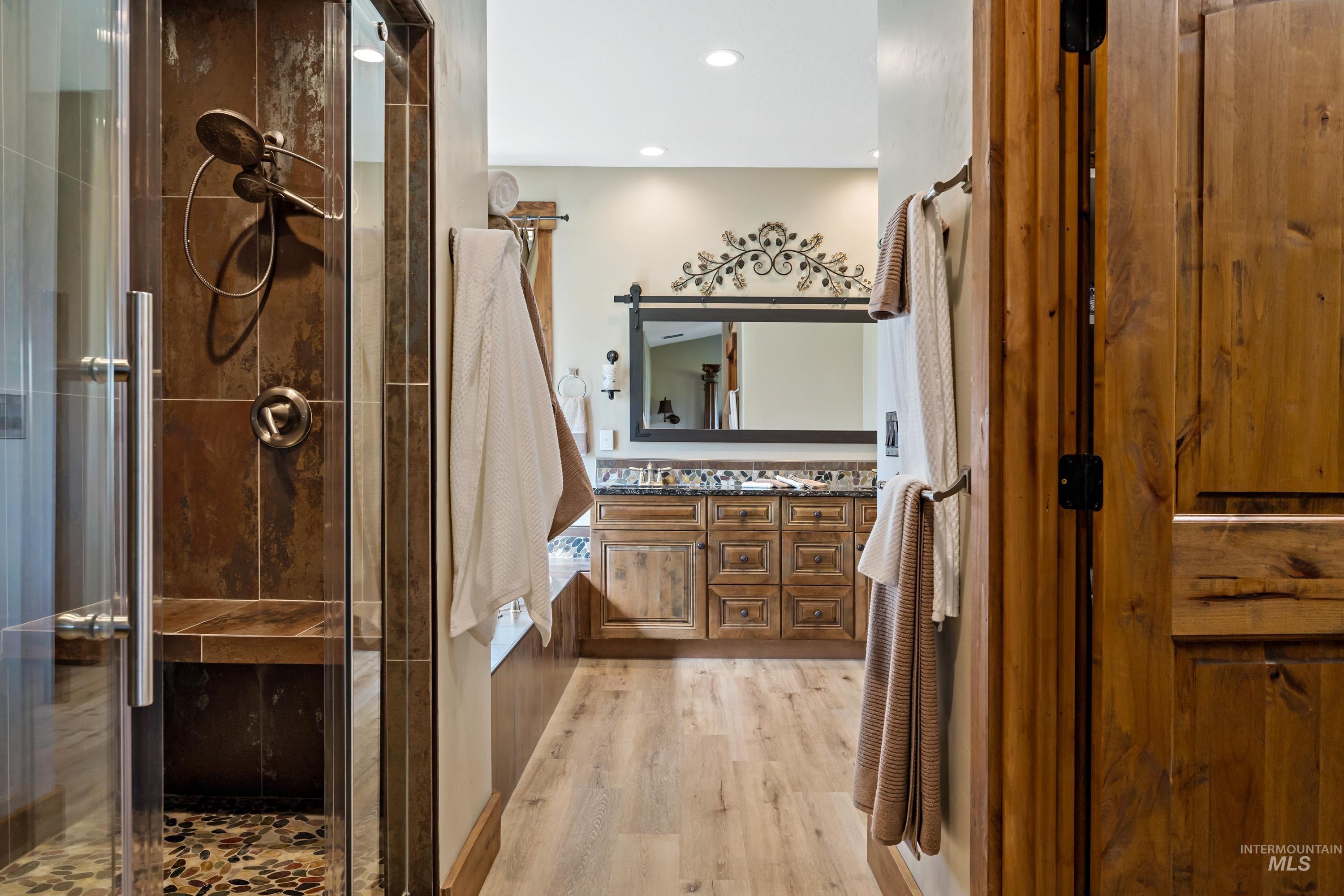 1964 River Road, Homedale, Idaho 83628, 5 Bedrooms, 4 Bathrooms, Residential For Sale, Price $1,995,000,MLS 98915675