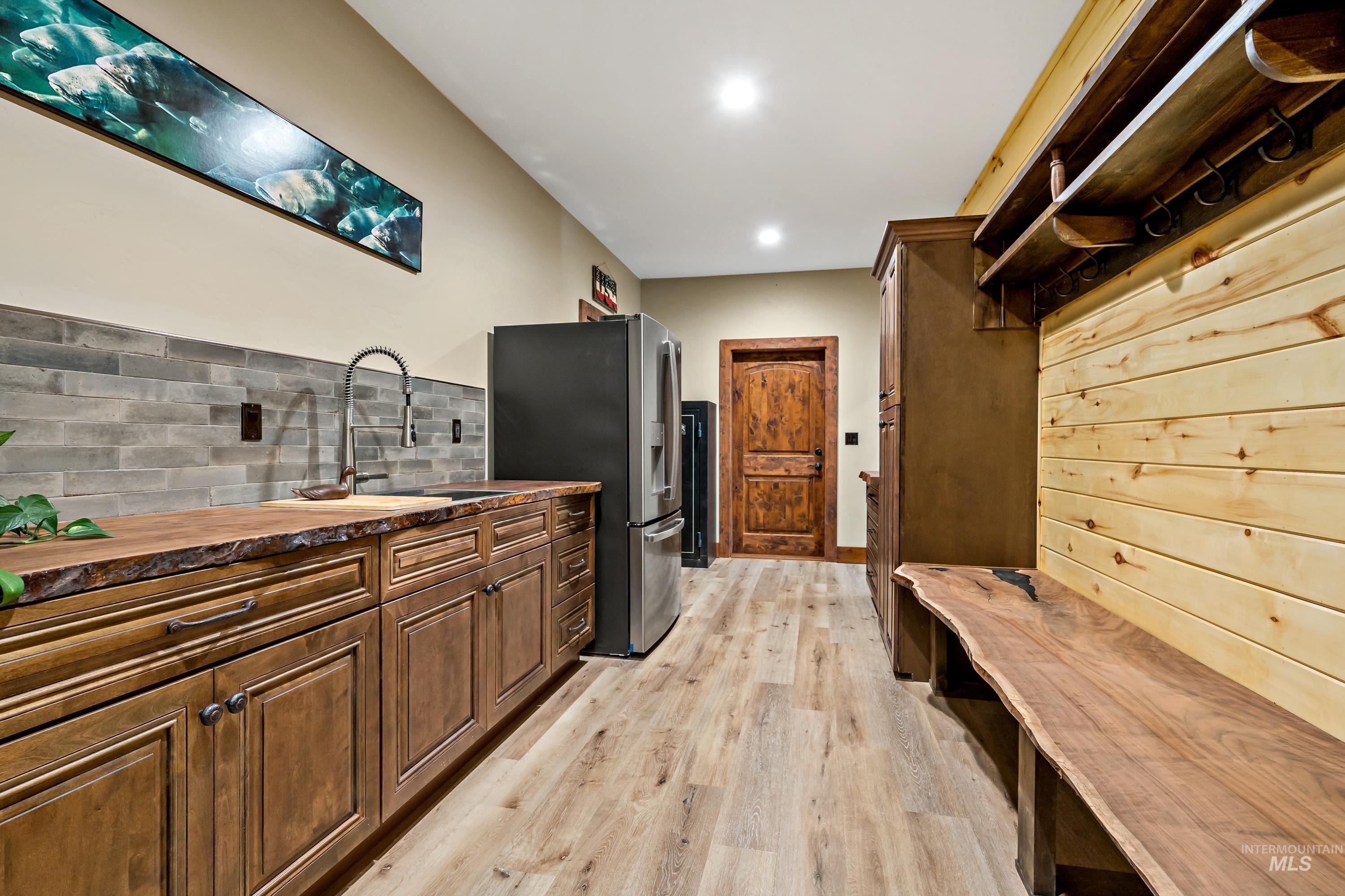 1964 River Road, Homedale, Idaho 83628, 5 Bedrooms, 4 Bathrooms, Residential For Sale, Price $1,995,000,MLS 98915675