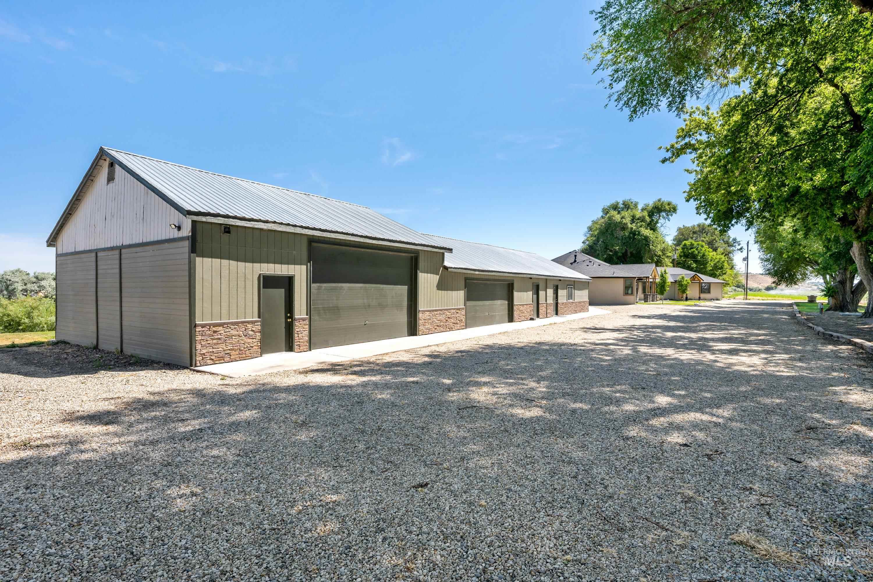 1964 River Road, Homedale, Idaho 83628, 5 Bedrooms, 4 Bathrooms, Residential For Sale, Price $1,995,000,MLS 98915675